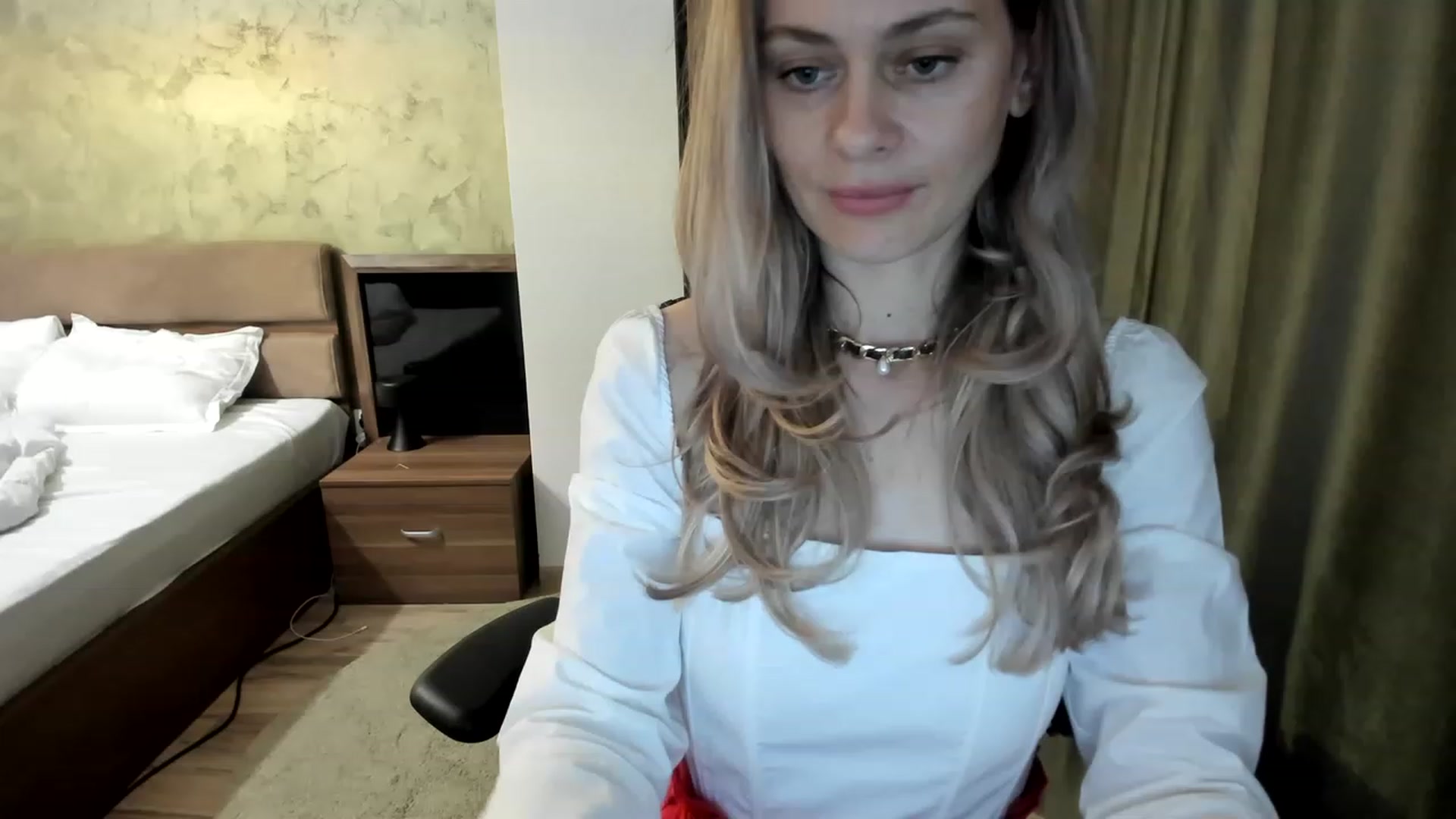 Gallery image thumbnail from DebraPaige's myfreecams stream on, 05/18/2023, 12:11 image 14 of 20