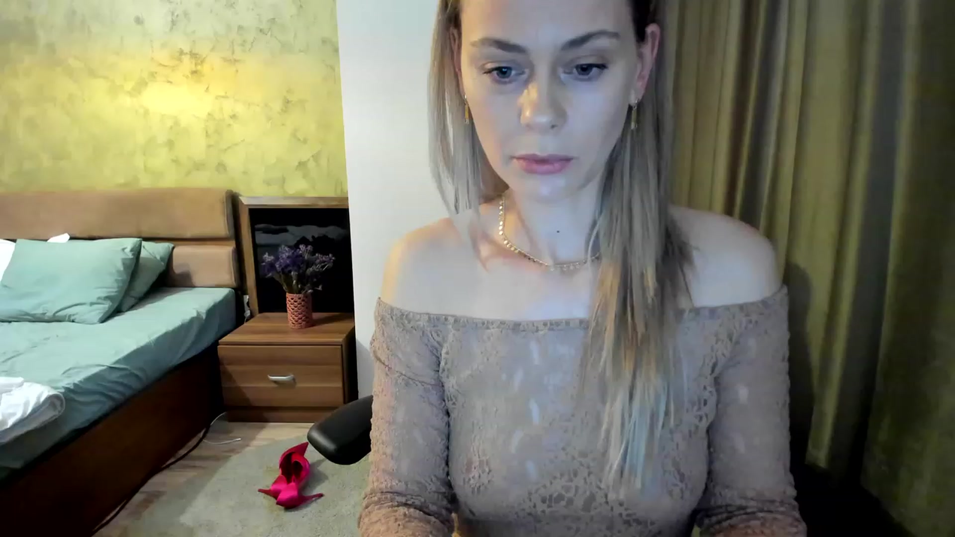 Gallery image thumbnail from DebraPaige's myfreecams stream on, 05/22/2023, 10:46 image 18 of 20