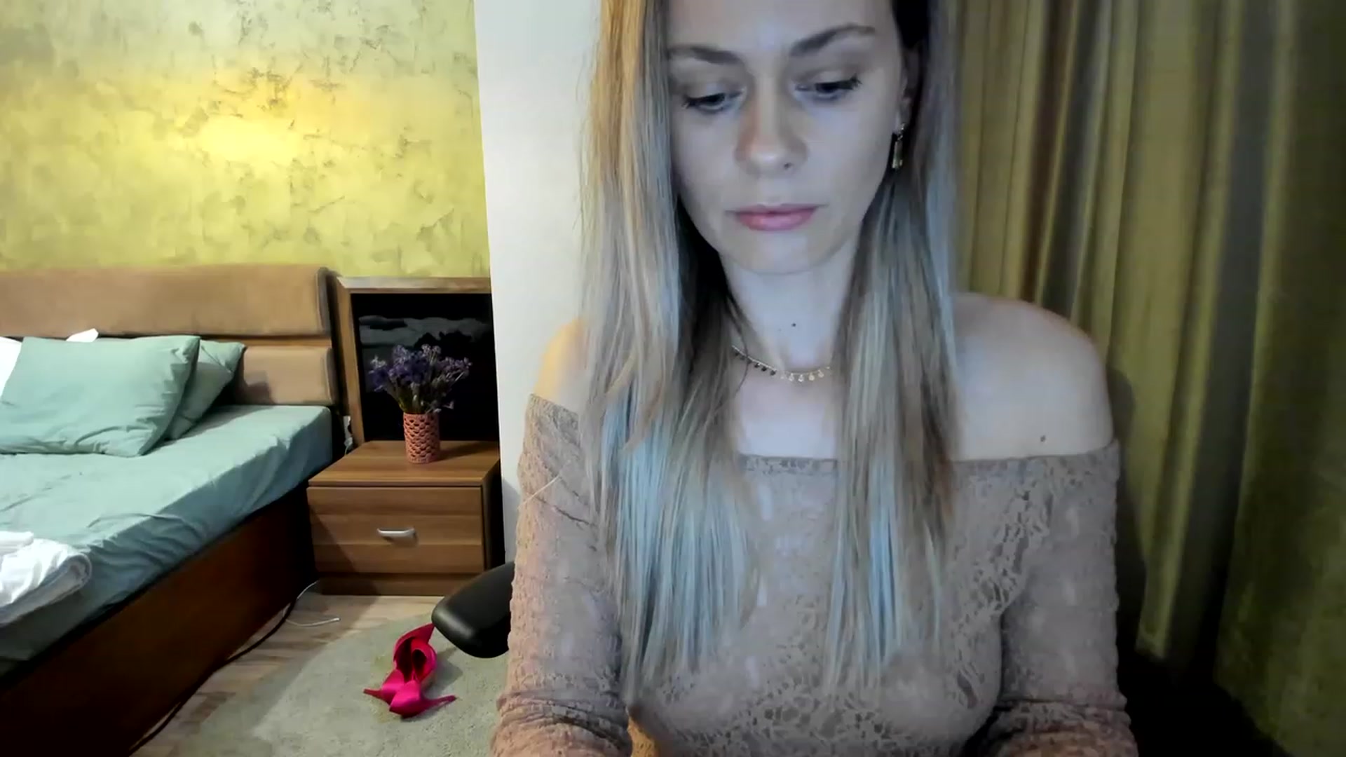 Gallery image thumbnail from DebraPaige's myfreecams stream on, 05/22/2023, 10:46 image 5 of 20