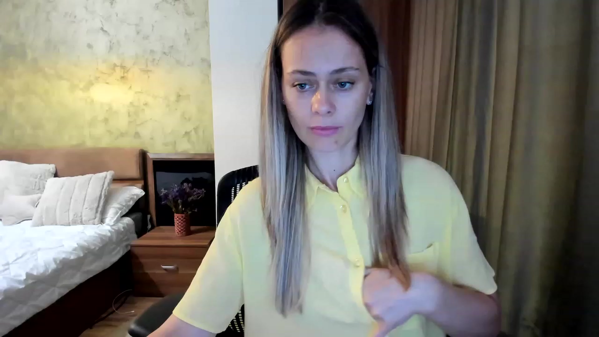 Gallery image thumbnail from DebraPaige's myfreecams stream on, 05/30/2023, 10:01 image 20 of 20
