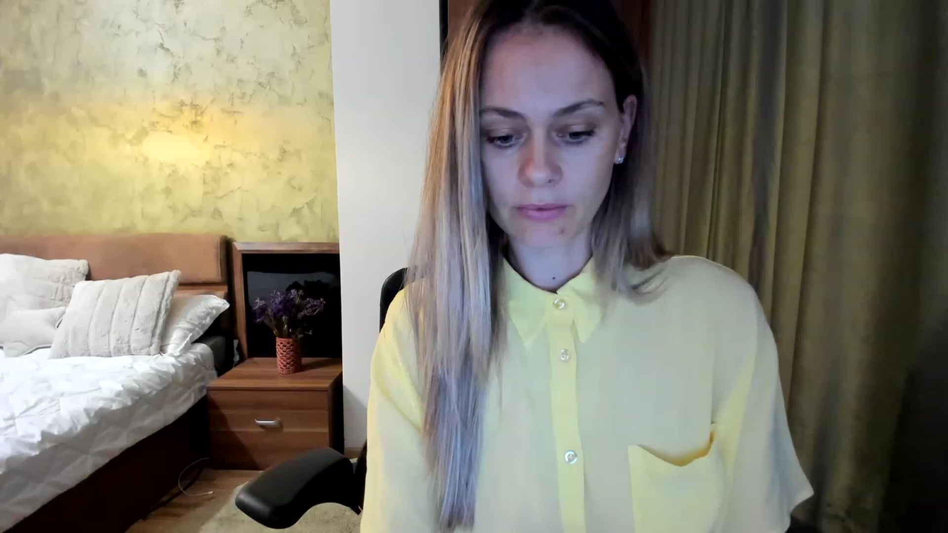 Gallery image thumbnail from DebraPaige's myfreecams stream on, 05/30/2023, 11:05 image 10 of 20