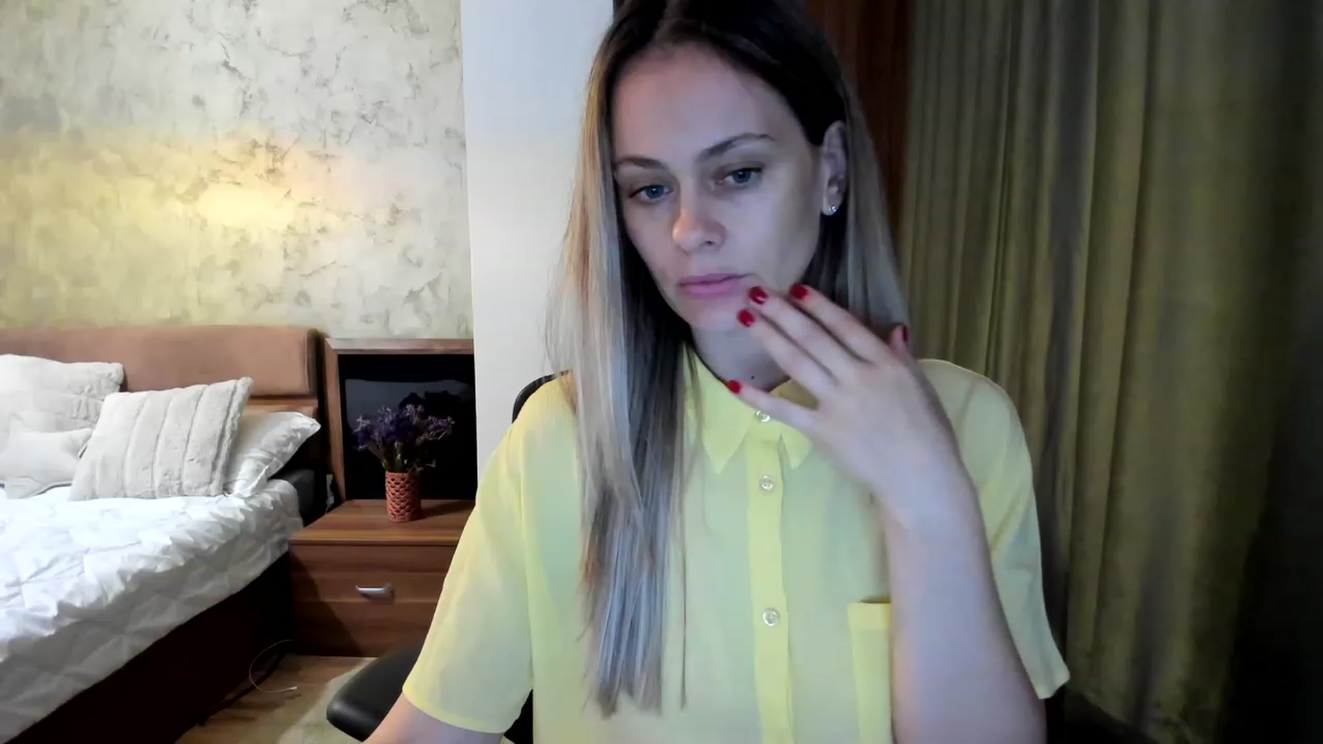 Gallery image thumbnail from DebraPaige's myfreecams stream on, 05/30/2023, 11:05 image 13 of 20