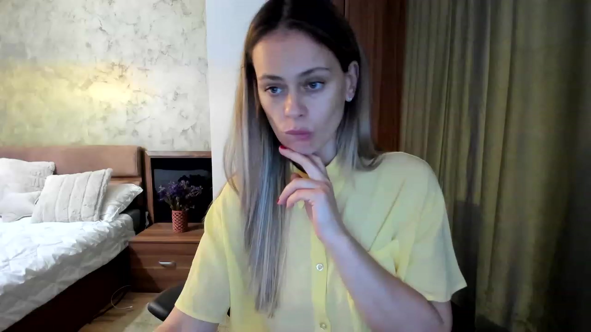 Gallery image thumbnail from DebraPaige's myfreecams stream on, 05/30/2023, 11:05 image 8 of 20