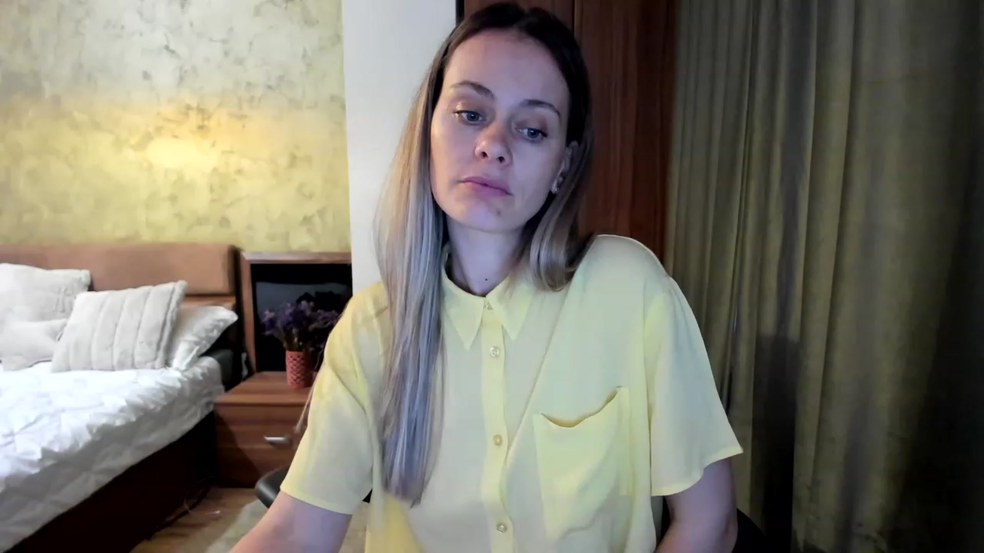 Gallery image thumbnail from DebraPaige's myfreecams stream on, 05/30/2023, 11:05 image 19 of 20