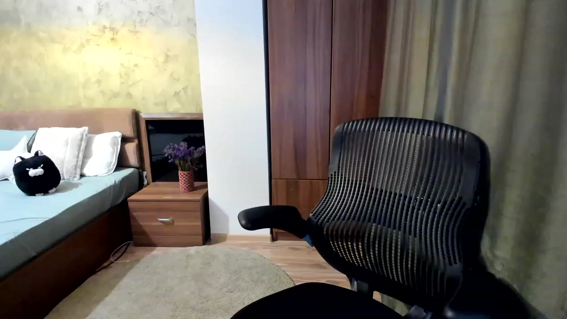 Gallery image thumbnail from DebraPaige's myfreecams stream on, 06/02/2023, 12:39 image 20 of 20