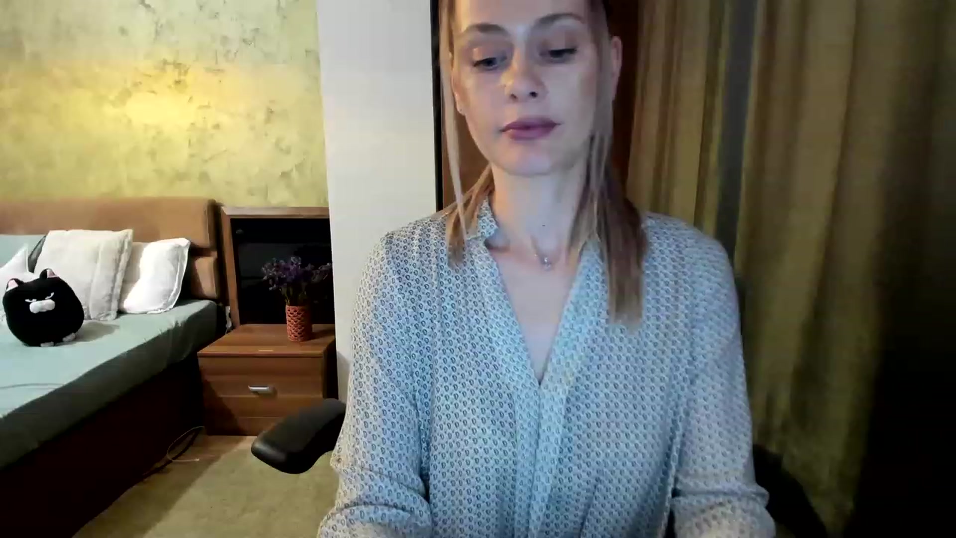 Gallery image thumbnail from DebraPaige's myfreecams stream on, 06/02/2023, 15:46 image 2 of 20