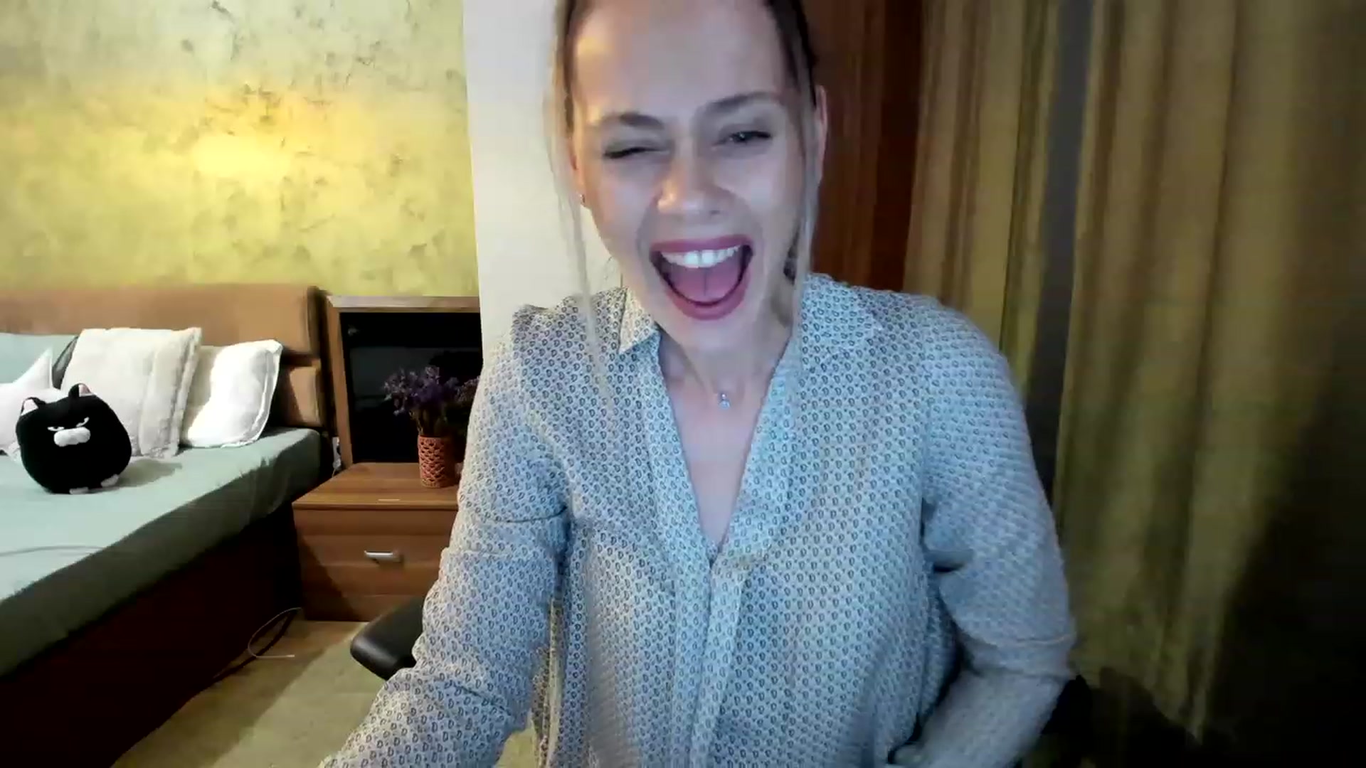 Gallery image thumbnail from DebraPaige's myfreecams stream on, 06/02/2023, 15:46 image 9 of 20