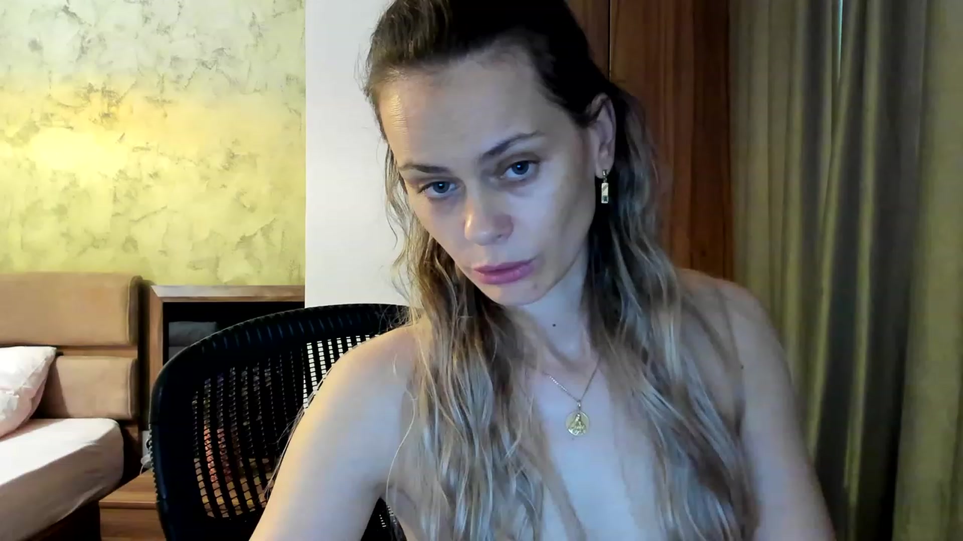 Gallery image thumbnail from DebraPaige's myfreecams stream on, 06/07/2023, 12:57 image 15 of 20