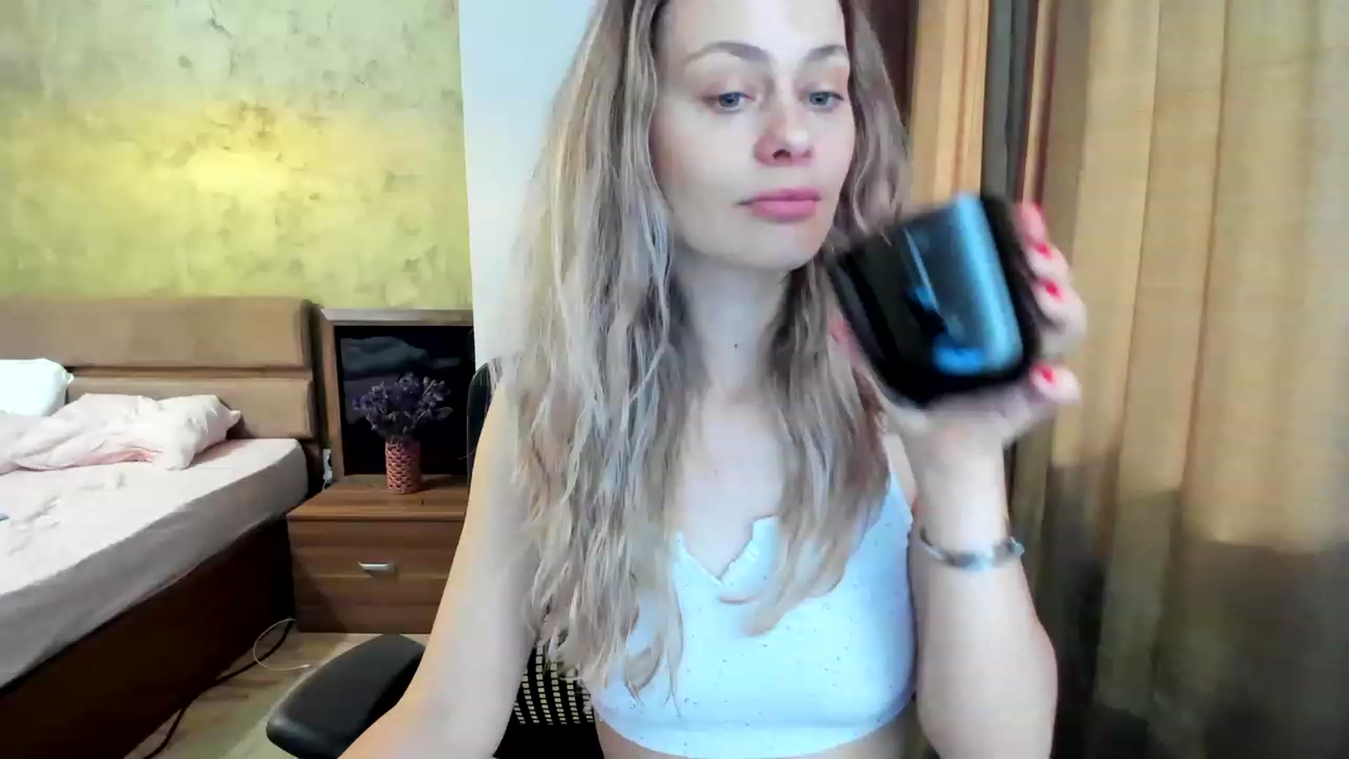 Gallery image thumbnail from DebraPaige's myfreecams stream on, 06/09/2023, 06:00 image 19 of 20