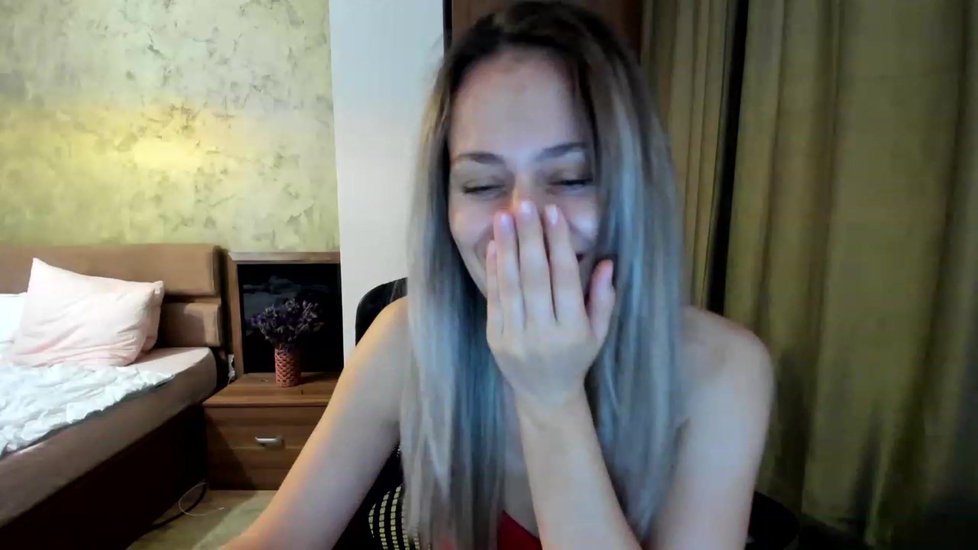Gallery image thumbnail from DebraPaige's myfreecams stream on, 06/13/2023, 08:37 image 18 of 20