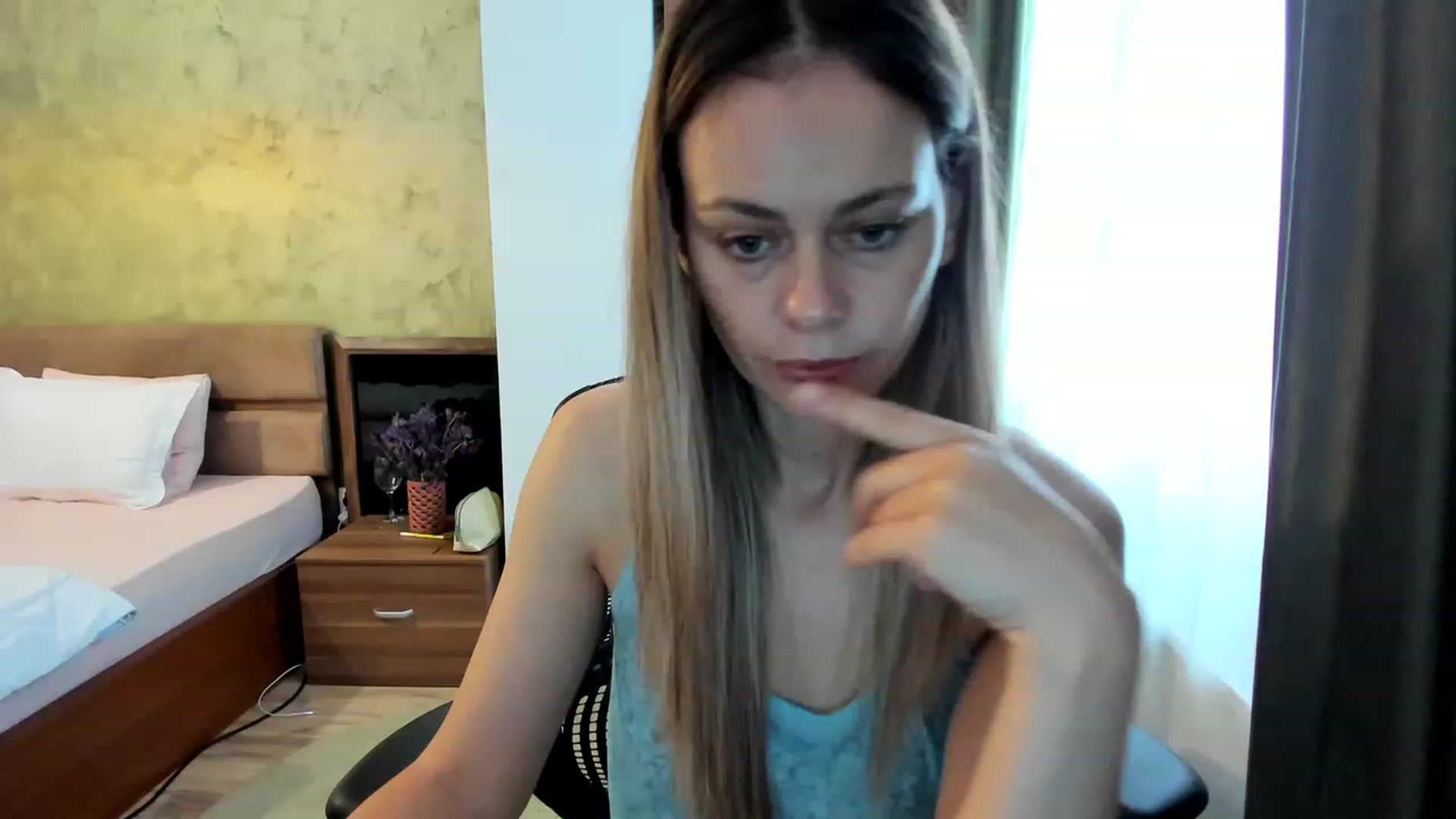 Gallery image thumbnail from DebraPaige's myfreecams stream on, 06/19/2023, 05:33 image 4 of 20