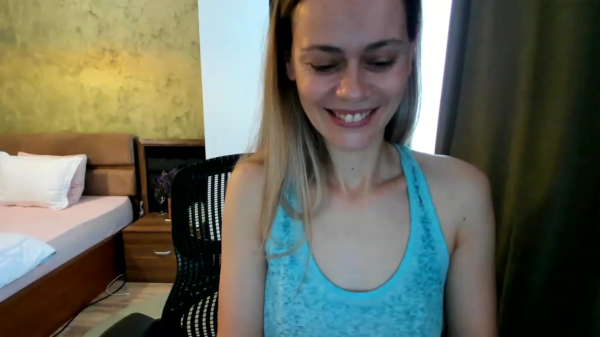 Gallery image thumbnail from DebraPaige's myfreecams stream on, 06/19/2023, 05:33 image 12 of 20