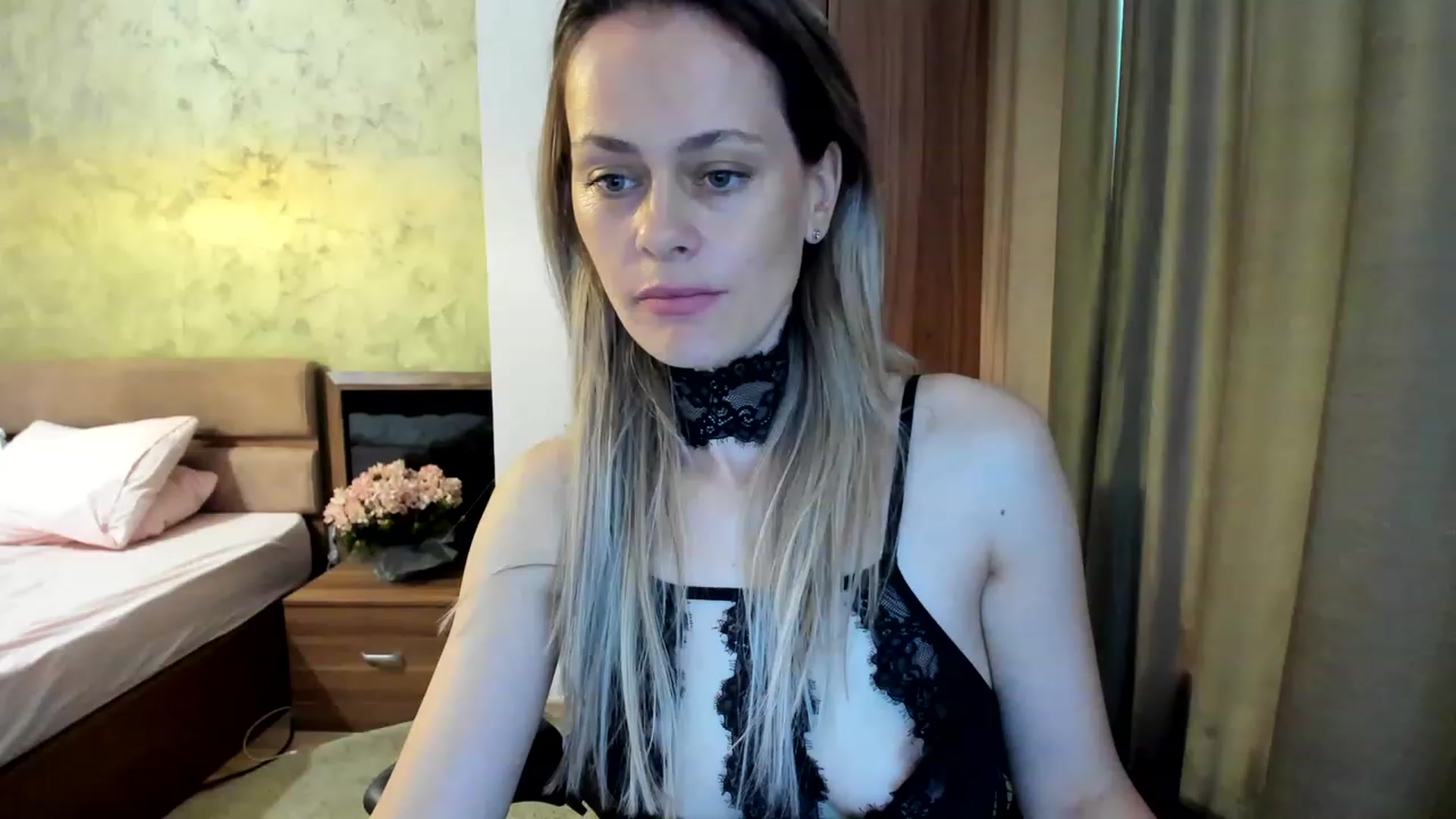 Gallery image thumbnail from DebraPaige's myfreecams stream on, 06/21/2023, 09:53 image 8 of 20