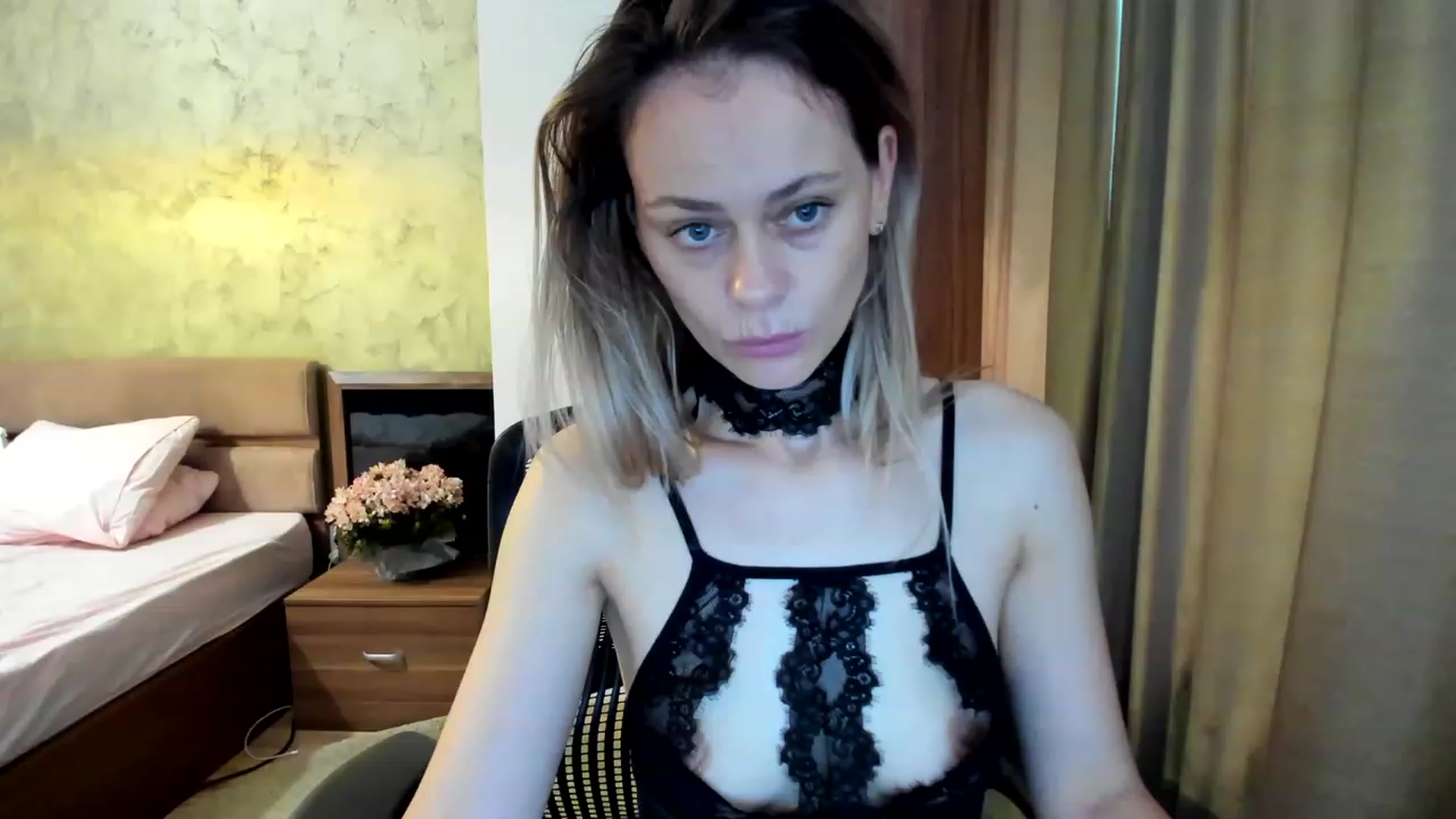 Gallery image thumbnail from DebraPaige's myfreecams stream on, 06/21/2023, 09:53 image 4 of 20