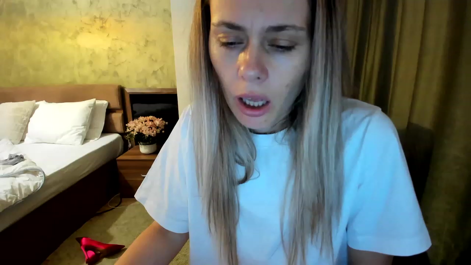 Gallery image thumbnail from DebraPaige's myfreecams stream on, 06/22/2023, 12:22 image 9 of 20