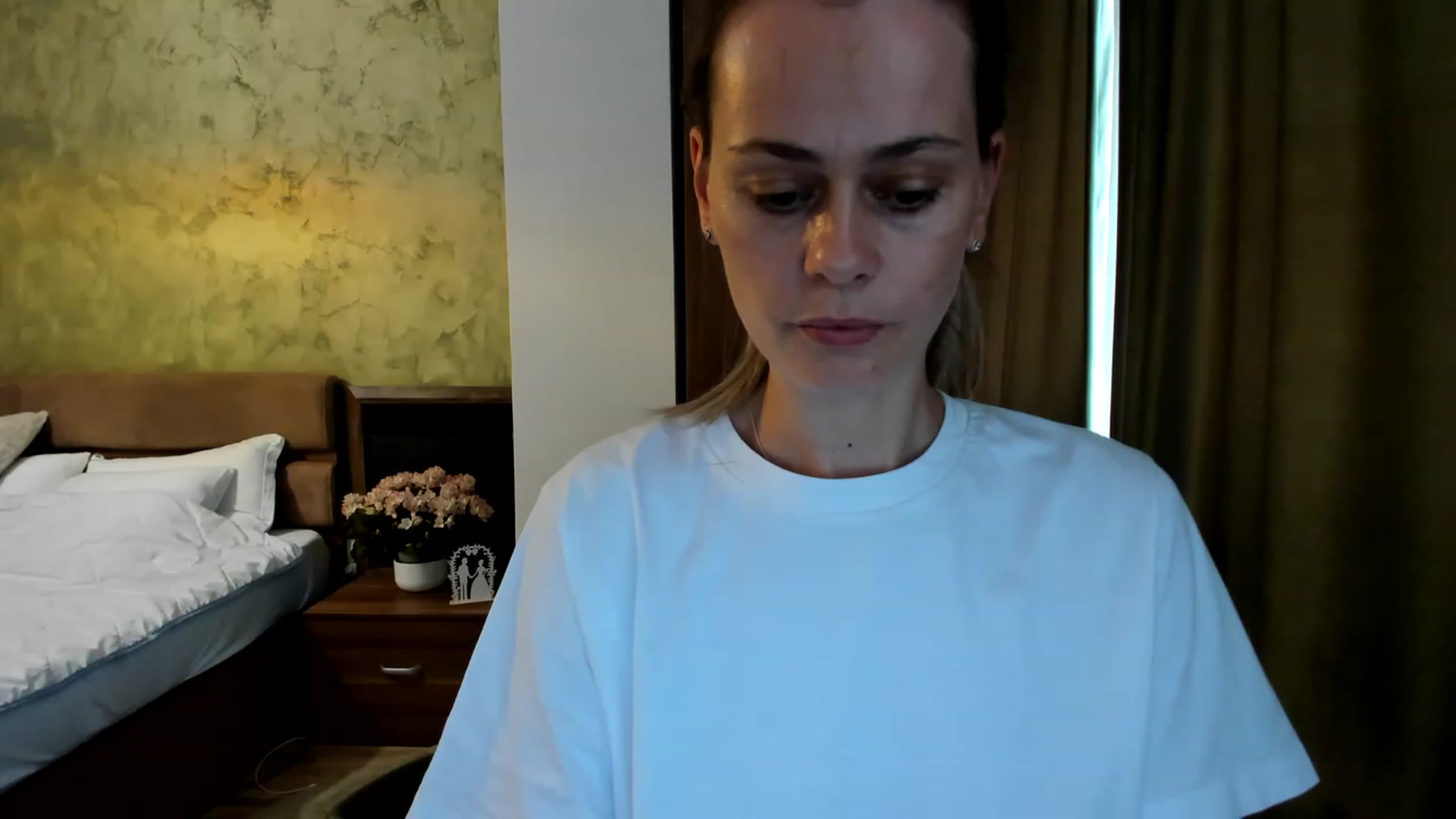 Gallery image thumbnail from DebraPaige's myfreecams stream on, 06/27/2023, 11:14 image 3 of 20
