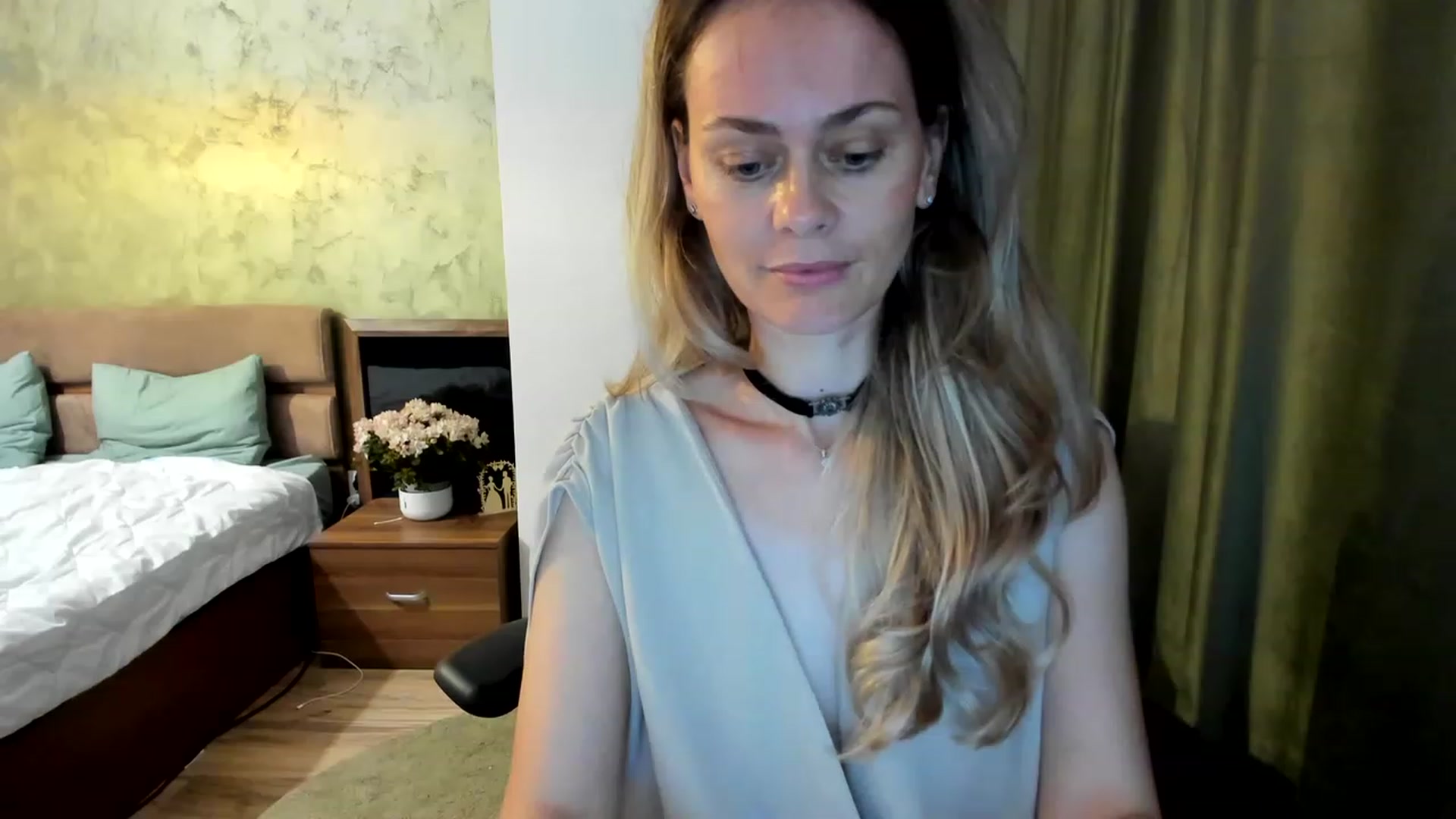 Gallery image thumbnail from DebraPaige's myfreecams stream on, 07/05/2023, 11:24 image 19 of 20