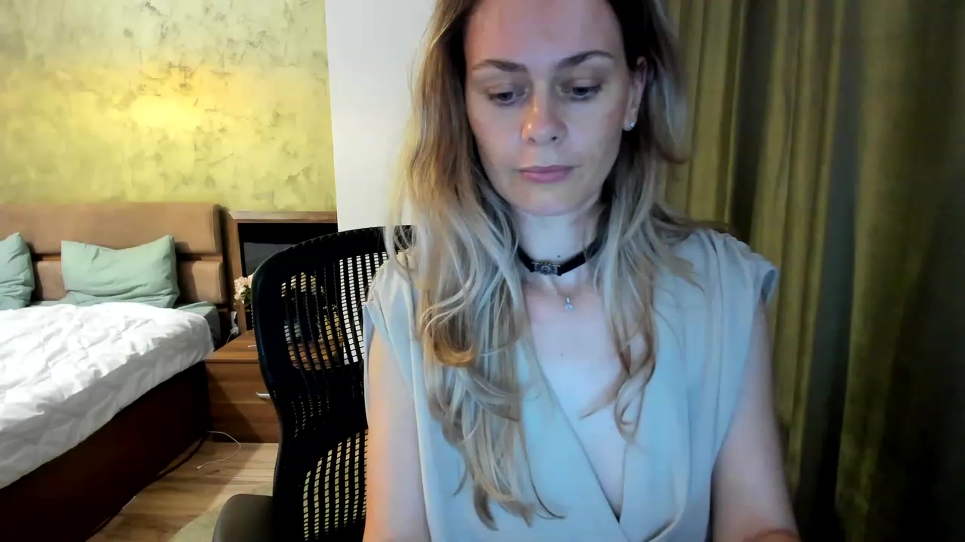 Gallery image thumbnail from DebraPaige's myfreecams stream on, 07/05/2023, 11:24 image 10 of 20