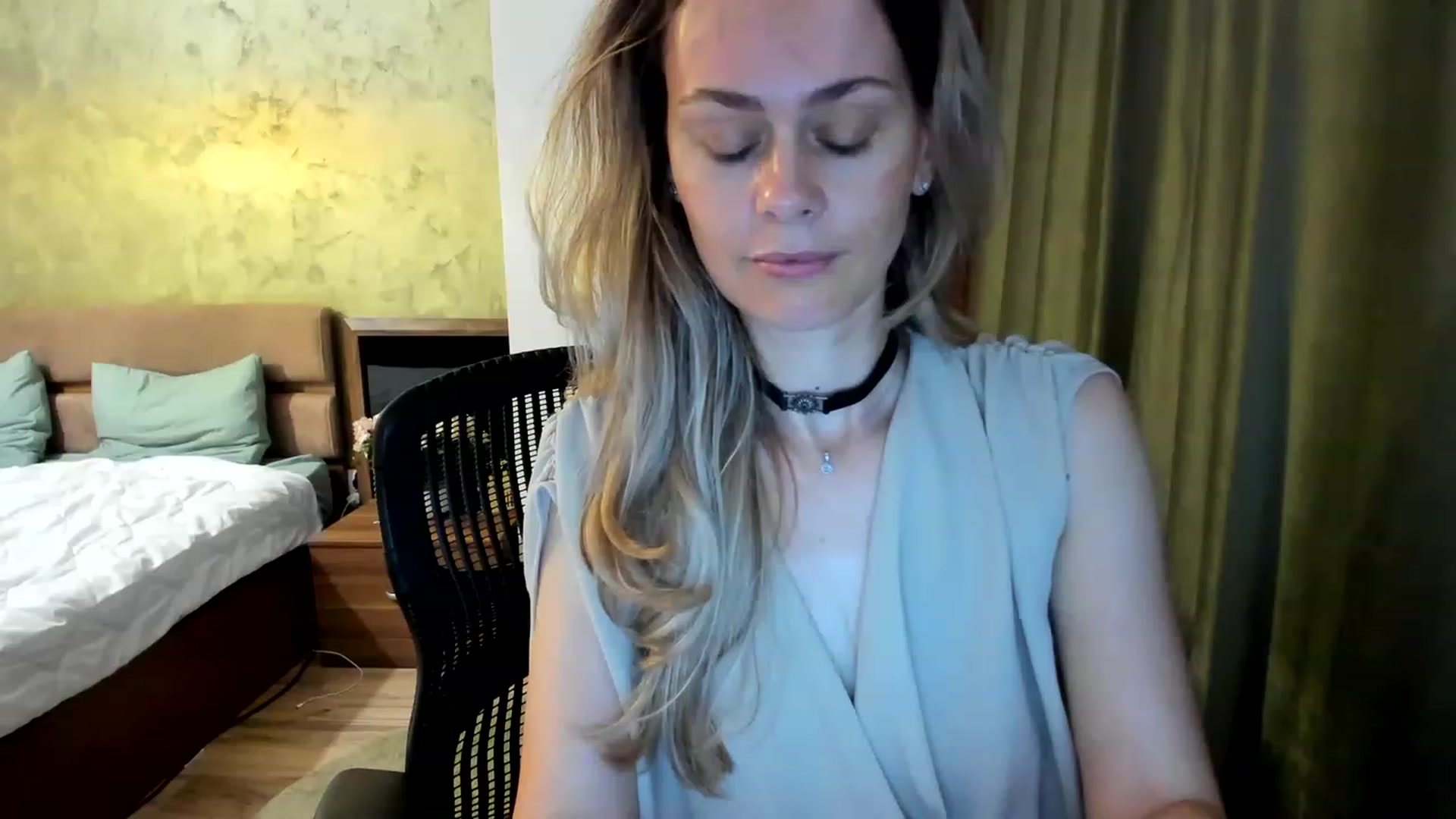 Gallery image thumbnail from DebraPaige's myfreecams stream on, 07/05/2023, 11:24 image 8 of 20