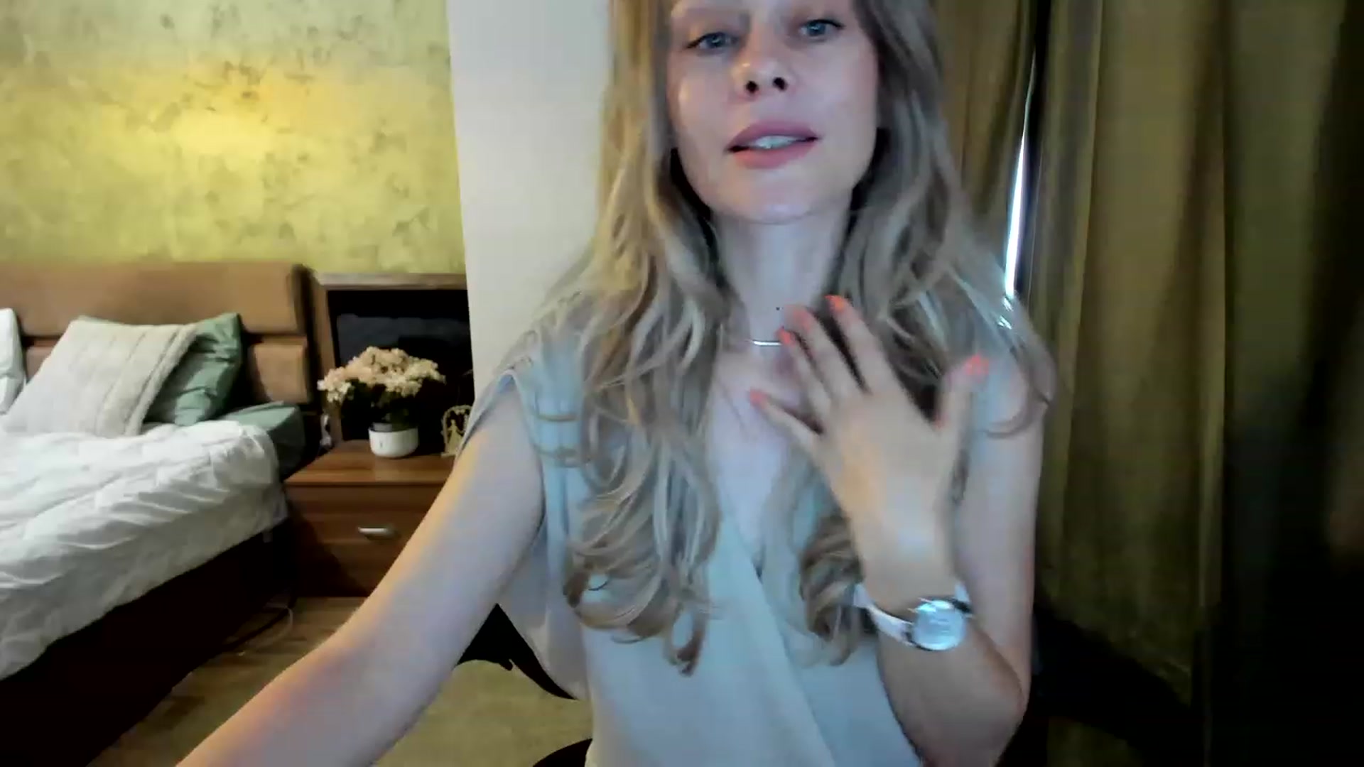 Gallery image thumbnail from DebraPaige's myfreecams stream on, 07/07/2023, 06:56 image 3 of 20