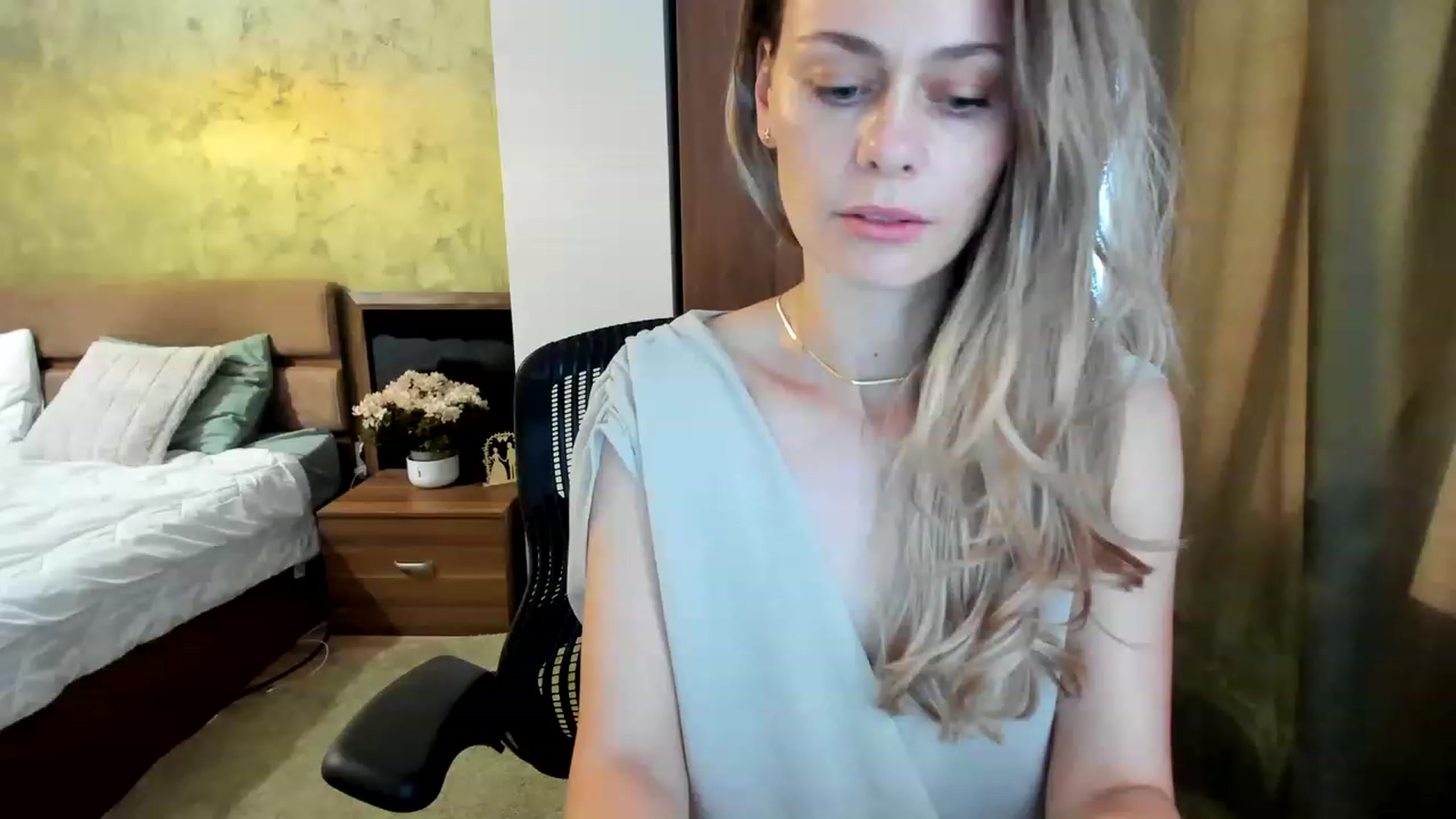 Gallery image thumbnail from DebraPaige's myfreecams stream on, 07/07/2023, 06:56 image 19 of 20