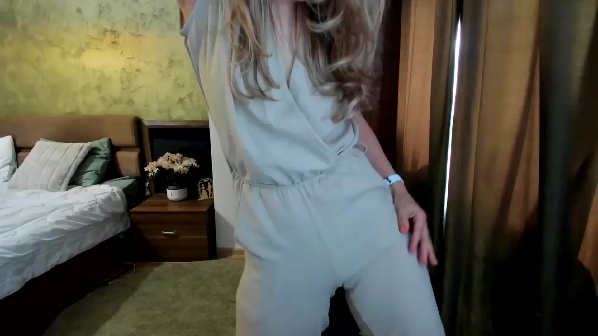 Gallery image thumbnail from DebraPaige's myfreecams stream on, 07/07/2023, 08:18 image 3 of 20