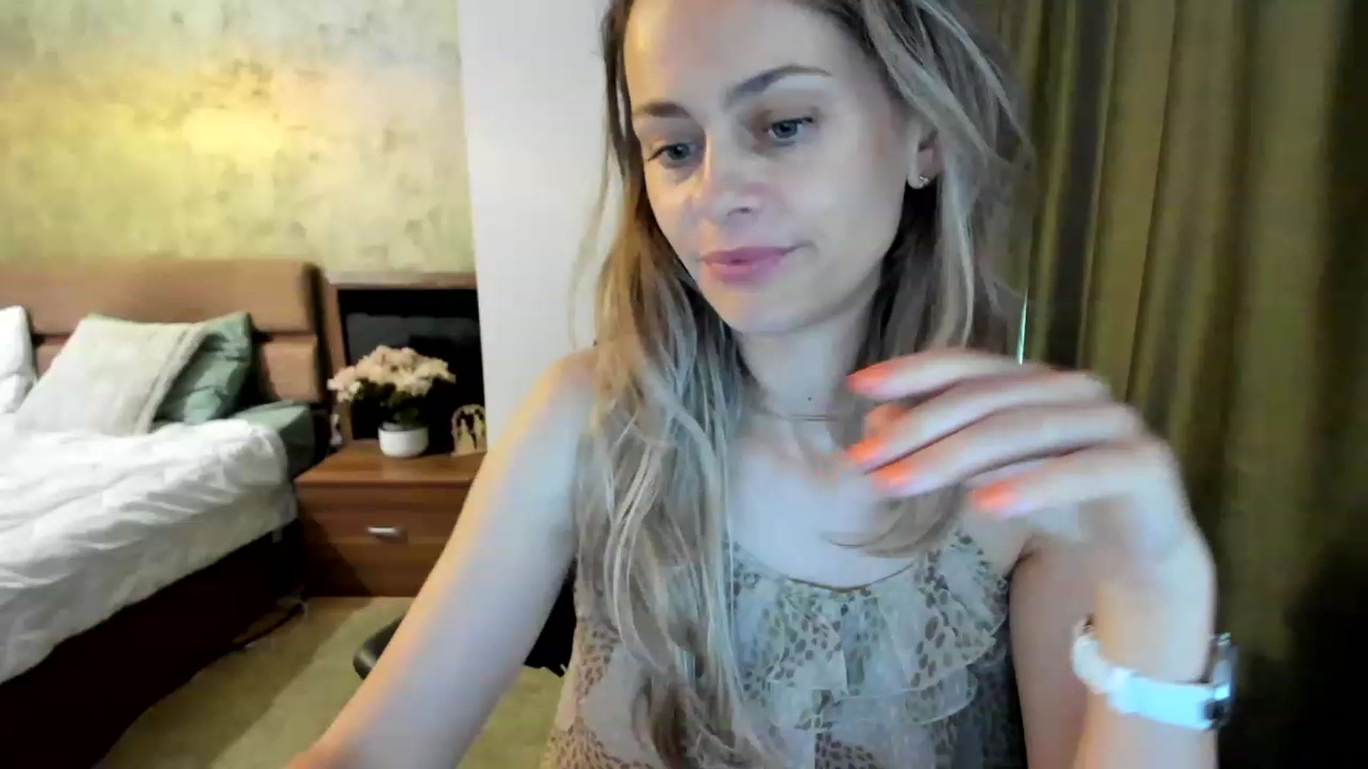 Gallery image thumbnail from DebraPaige's myfreecams stream on, 07/07/2023, 10:59 image 7 of 20