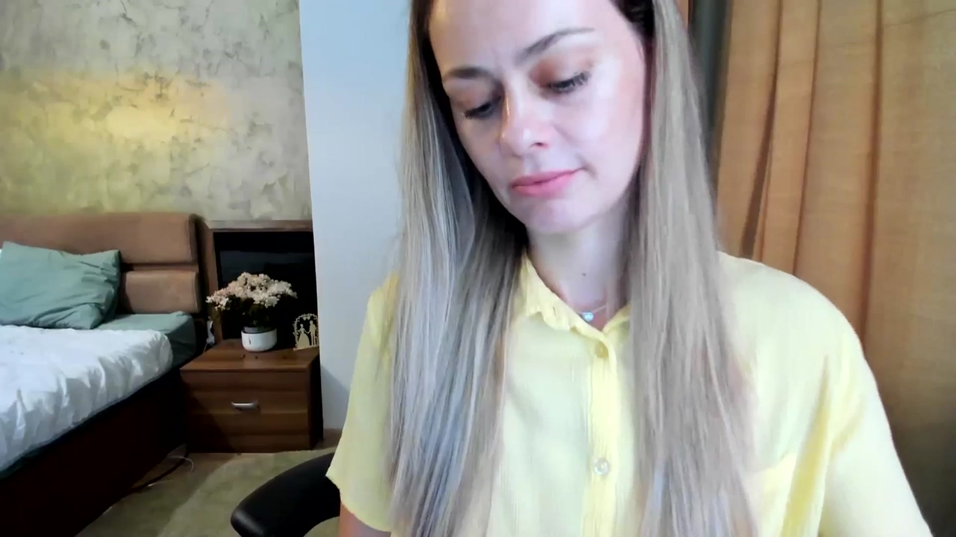 Gallery image thumbnail from DebraPaige's myfreecams stream on, 07/10/2023, 06:41 image 14 of 20