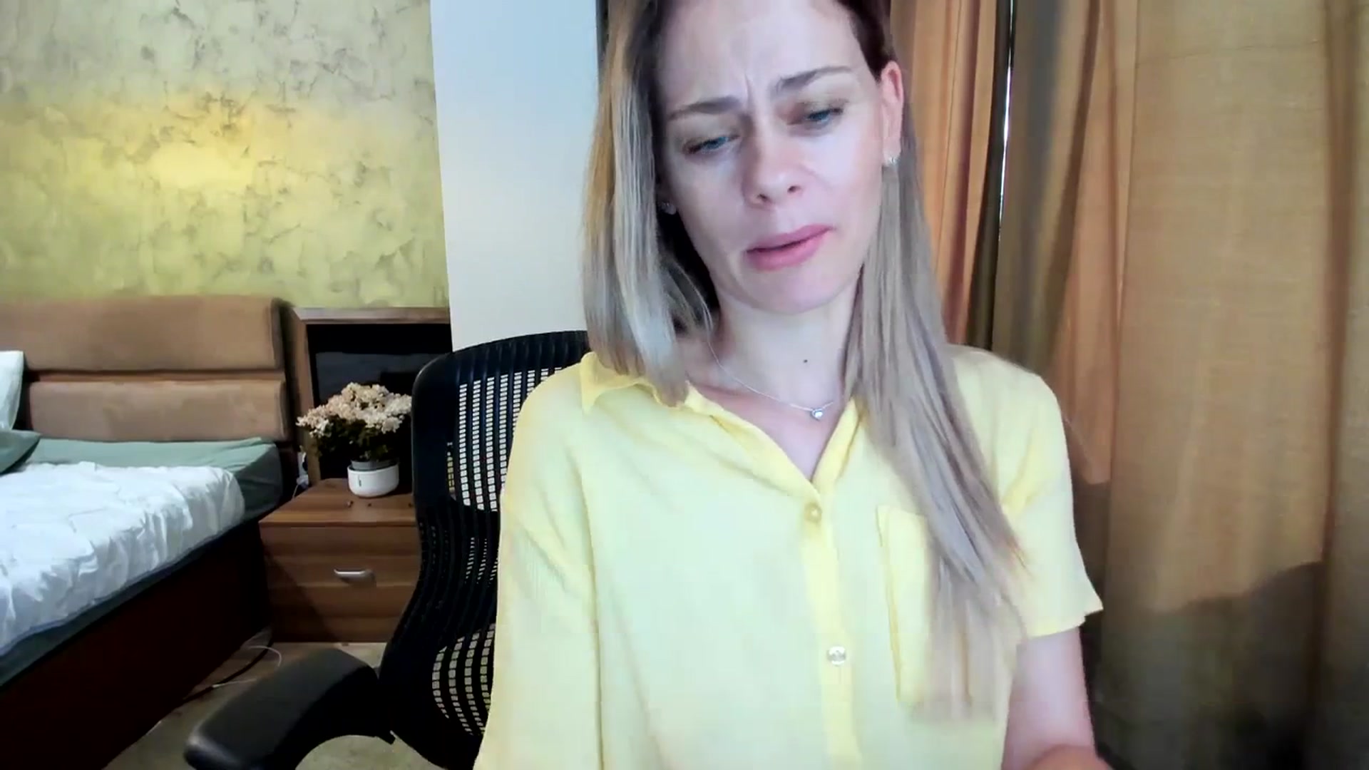Gallery image thumbnail from DebraPaige's myfreecams stream on, 07/10/2023, 08:19 image 2 of 20
