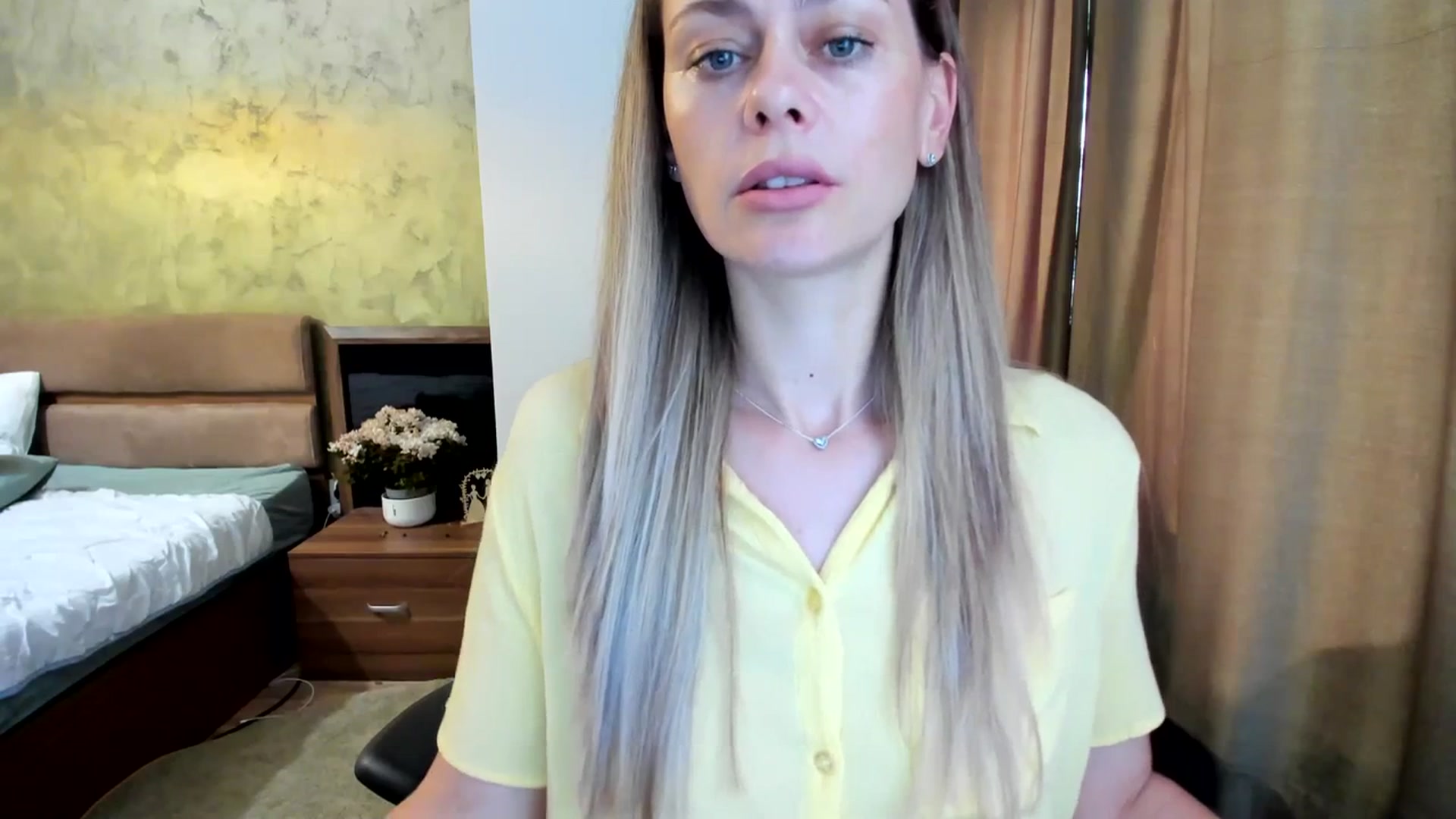 Gallery image thumbnail from DebraPaige's myfreecams stream on, 07/10/2023, 08:19 image 11 of 20