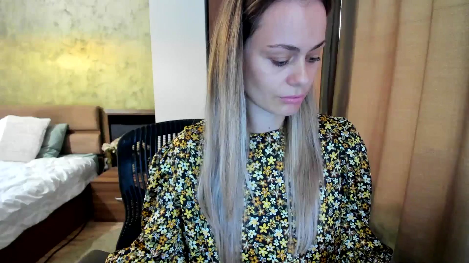 Gallery image thumbnail from DebraPaige's myfreecams stream on, 07/11/2023, 08:19 image 15 of 20