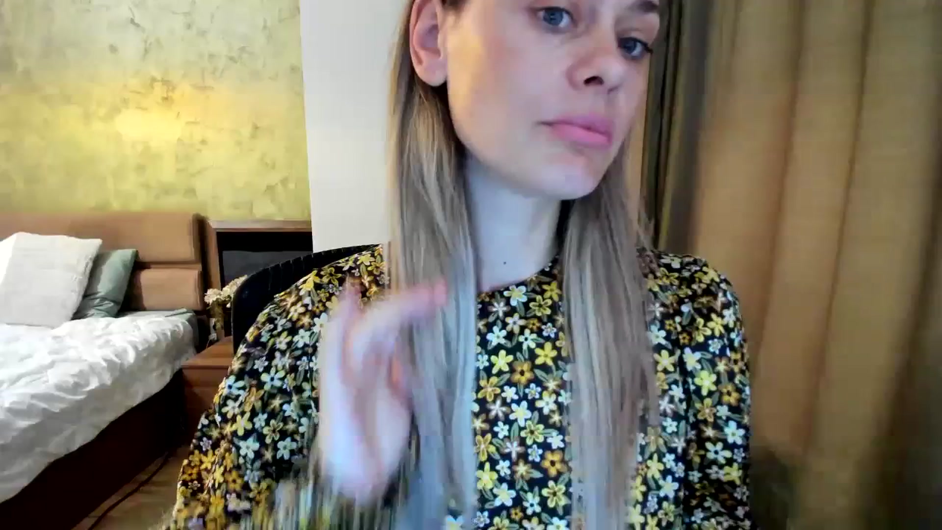 Gallery image thumbnail from DebraPaige's myfreecams stream on, 07/11/2023, 09:32 image 1 of 20