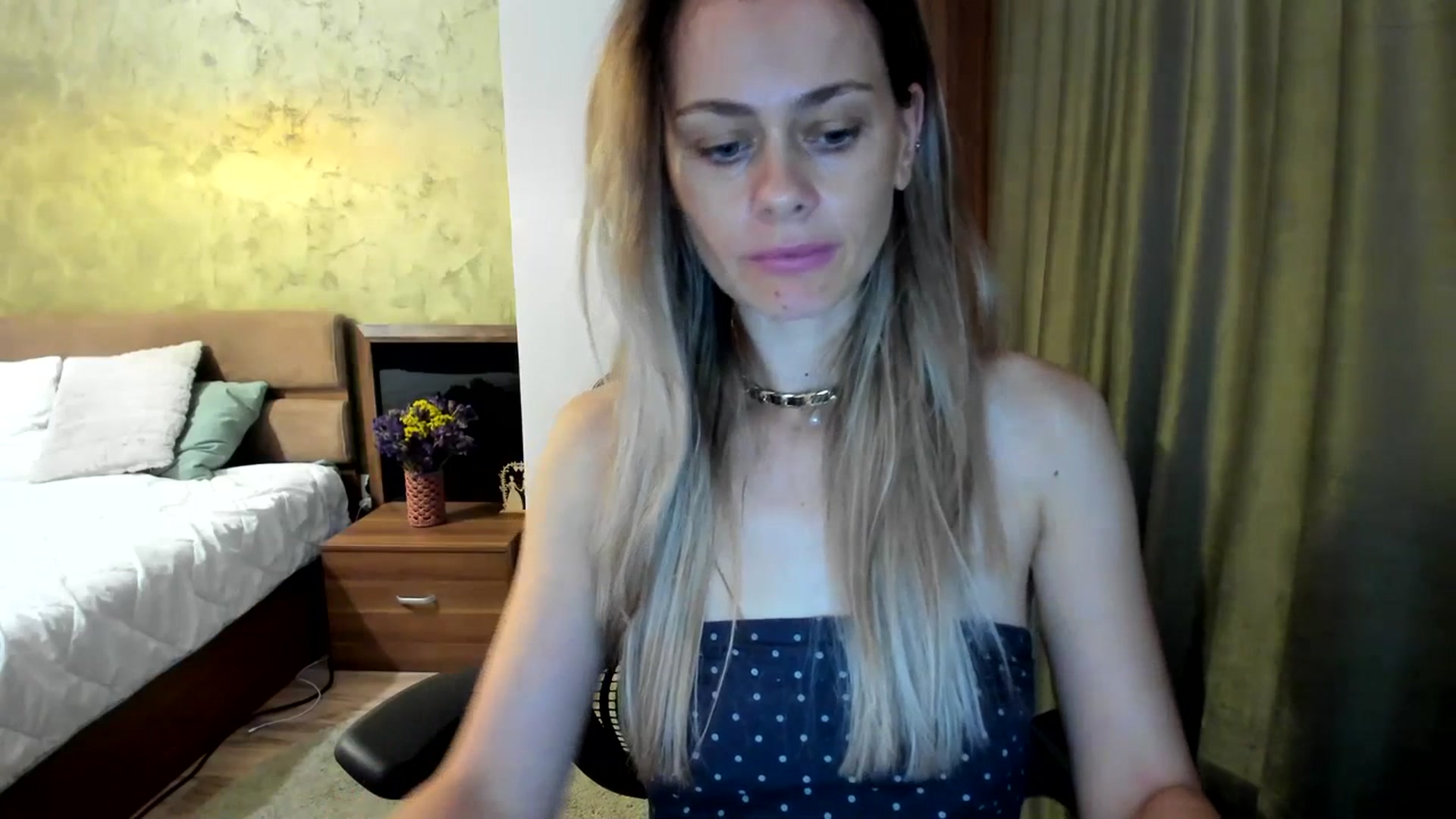 Gallery image thumbnail from DebraPaige's myfreecams stream on, 07/13/2023, 11:27 image 15 of 20