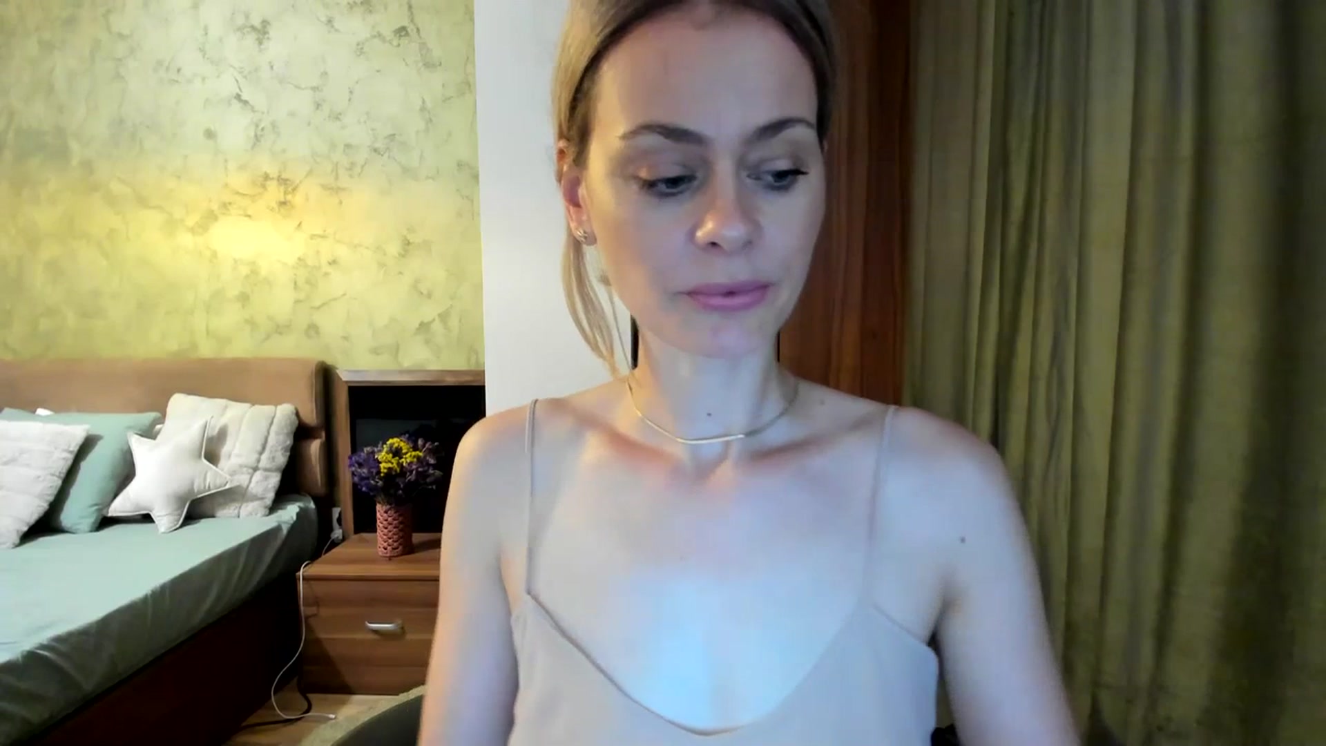 Gallery image thumbnail from DebraPaige's myfreecams stream on, 07/14/2023, 10:37 image 11 of 20