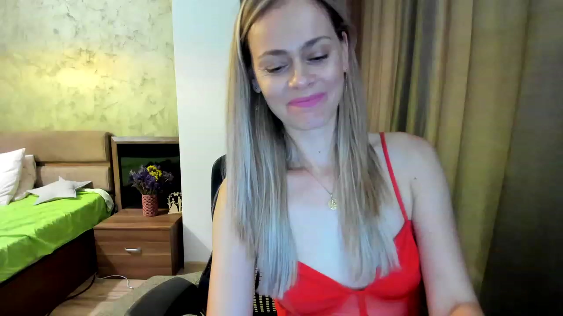 Gallery image thumbnail from DebraPaige's myfreecams stream on, 07/17/2023, 09:40 image 8 of 20