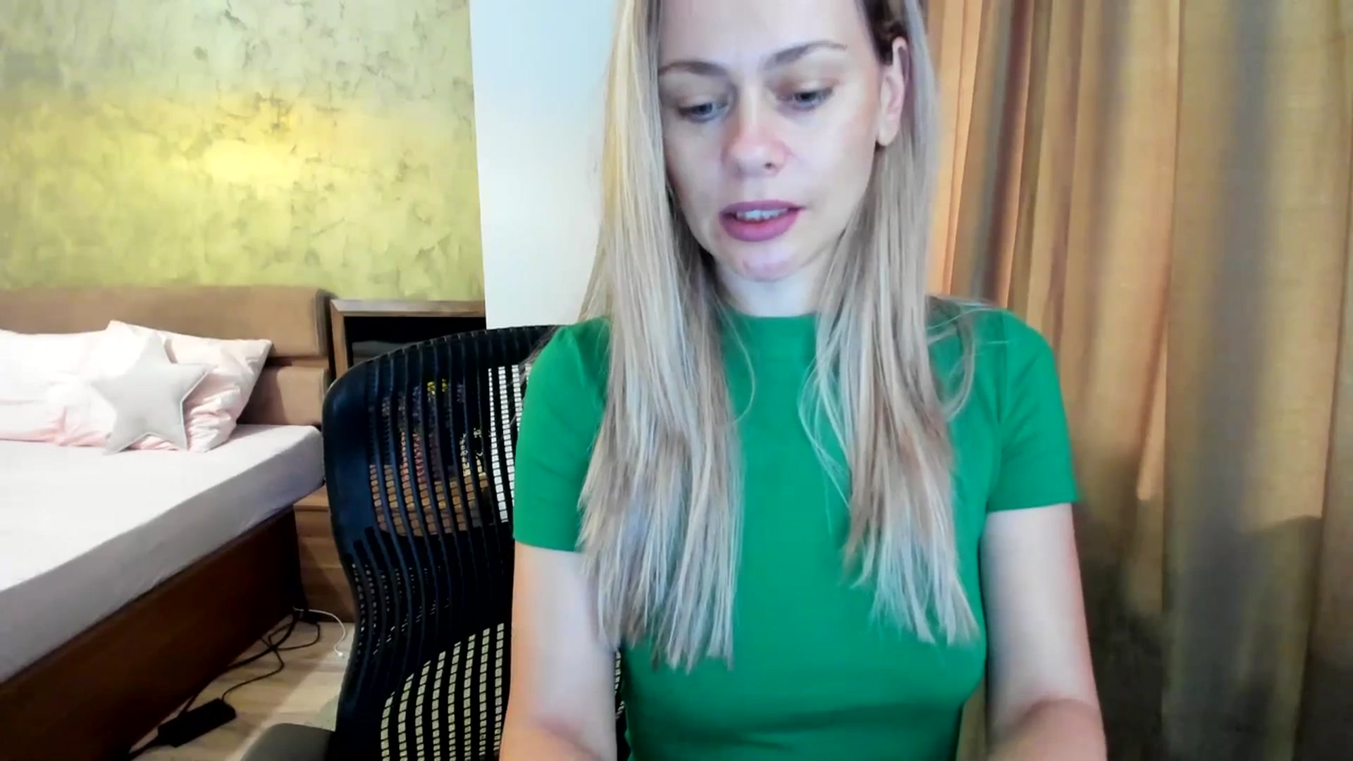 Gallery image thumbnail from DebraPaige's myfreecams stream on, 07/18/2023, 07:09 image 6 of 20