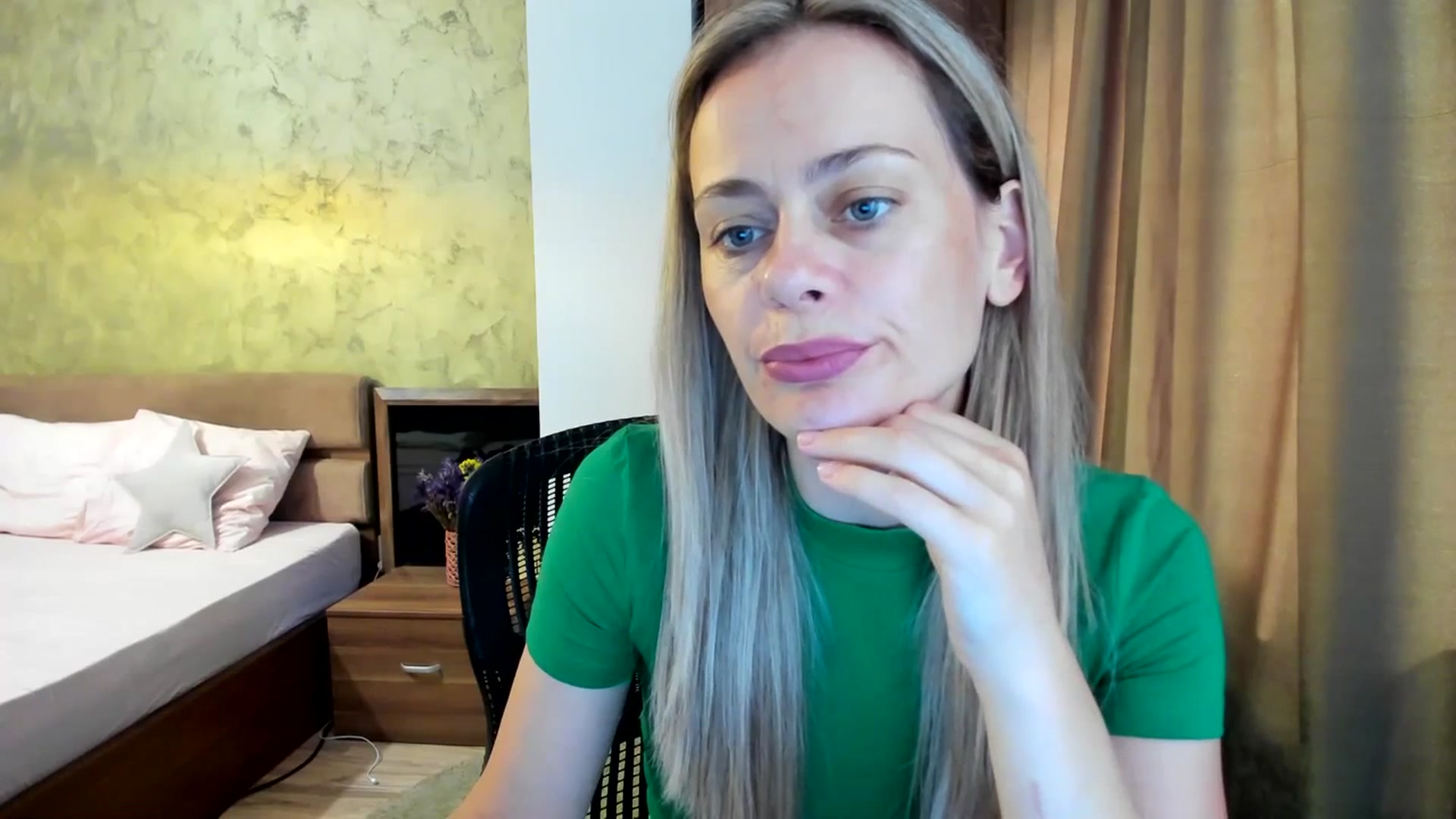 Gallery image thumbnail from DebraPaige's myfreecams stream on, 07/18/2023, 07:24 image 19 of 20