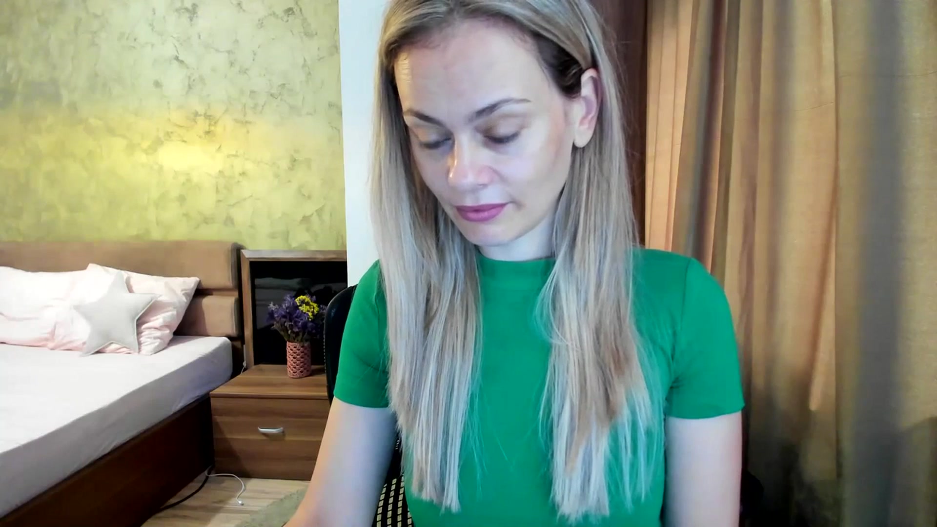 Gallery image thumbnail from DebraPaige's myfreecams stream on, 07/18/2023, 07:24 image 13 of 20