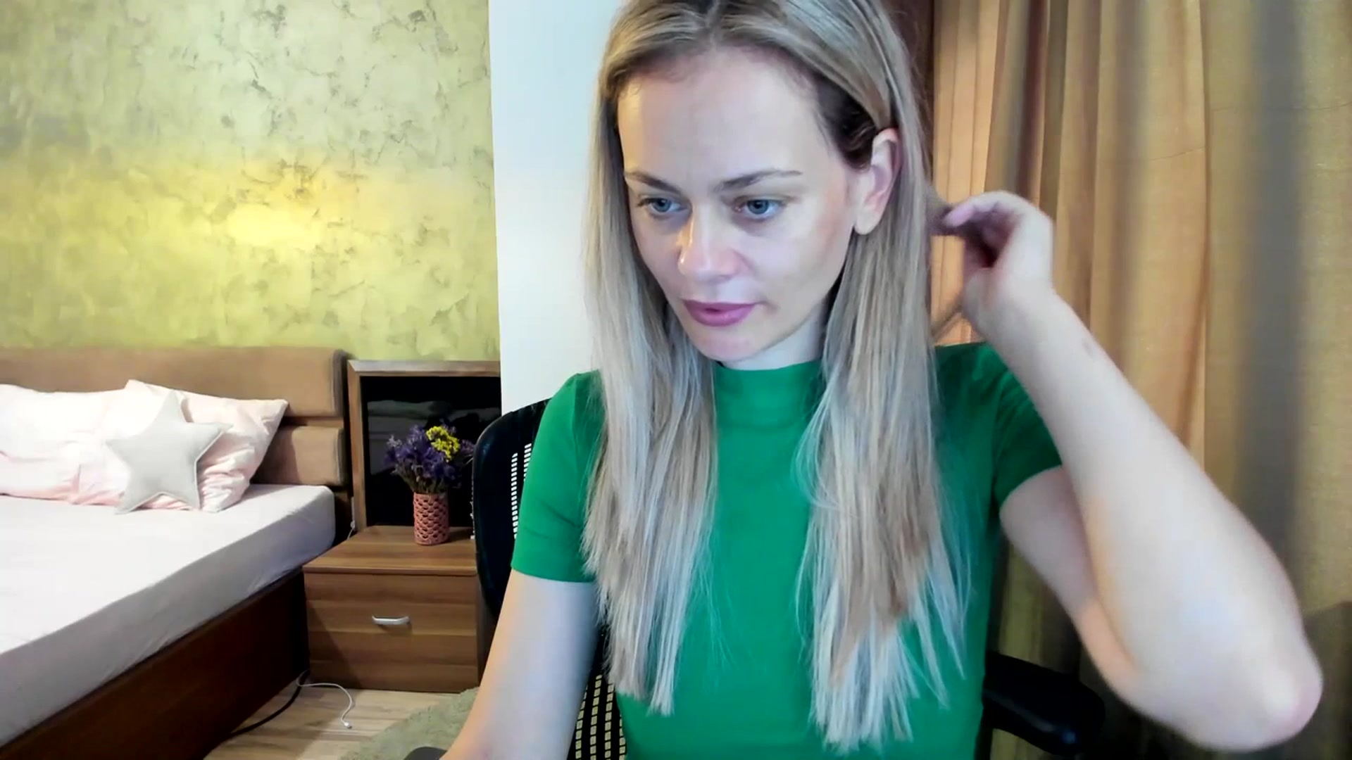 Gallery image thumbnail from DebraPaige's myfreecams stream on, 07/18/2023, 07:24 image 14 of 20