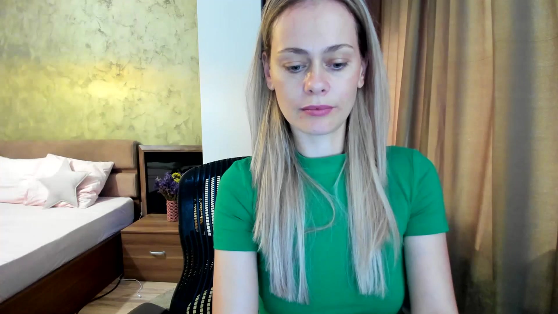 Gallery image thumbnail from DebraPaige's myfreecams stream on, 07/18/2023, 08:16 image 1 of 20