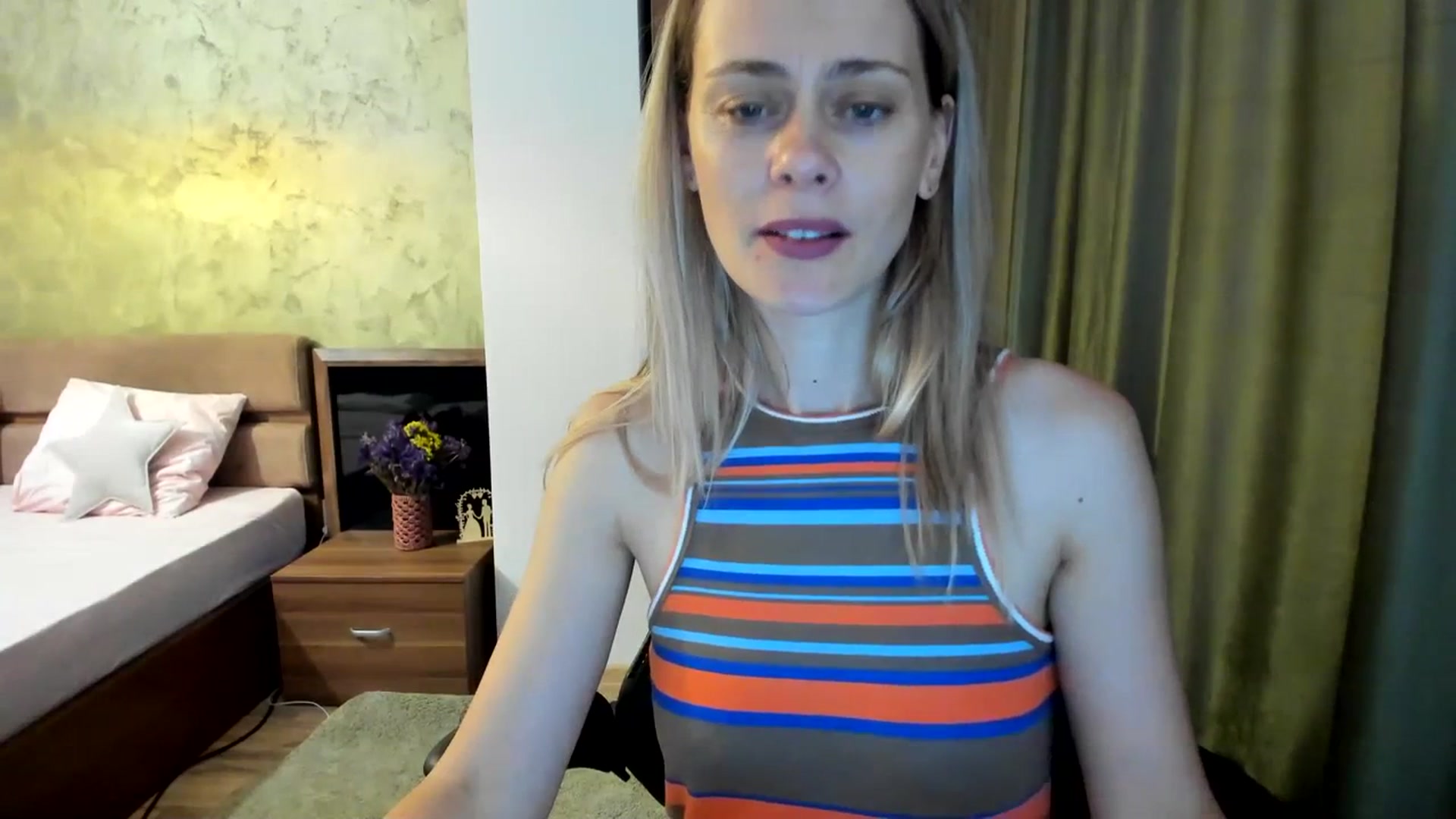 Gallery image thumbnail from DebraPaige's myfreecams stream on, 07/18/2023, 11:34 image 7 of 20