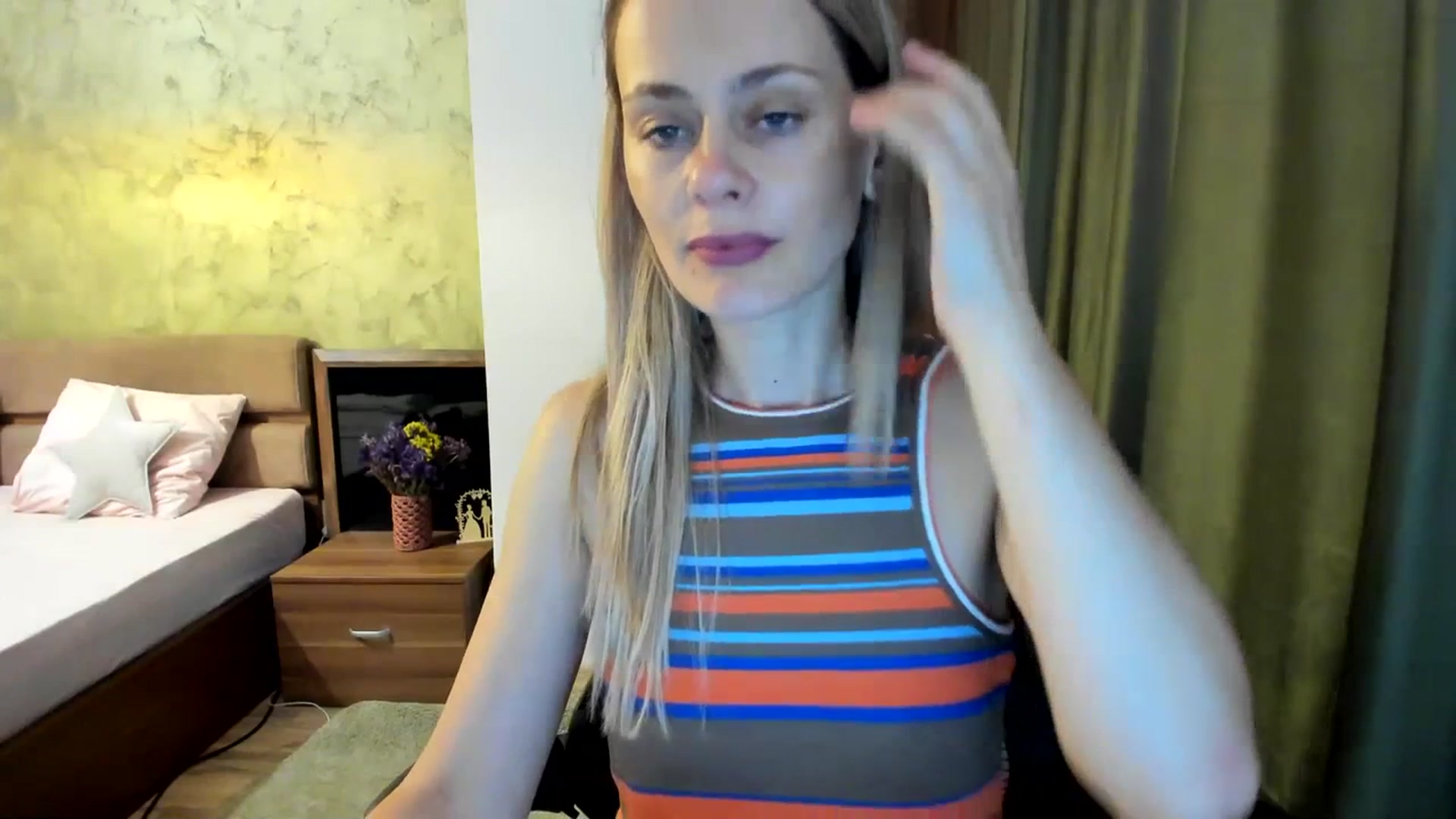 Gallery image thumbnail from DebraPaige's myfreecams stream on, 07/18/2023, 11:34 image 3 of 20