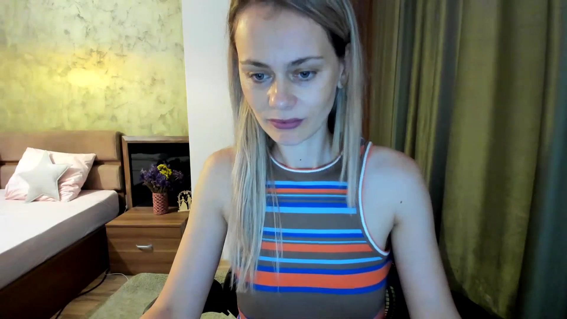 Gallery image thumbnail from DebraPaige's myfreecams stream on, 07/18/2023, 11:34 image 2 of 20