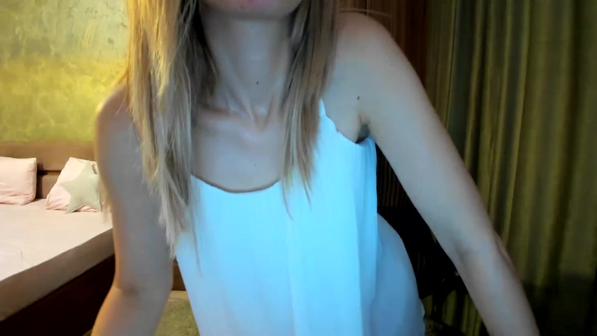 Gallery image thumbnail from DebraPaige's myfreecams stream on, 07/18/2023, 11:34 image 13 of 20
