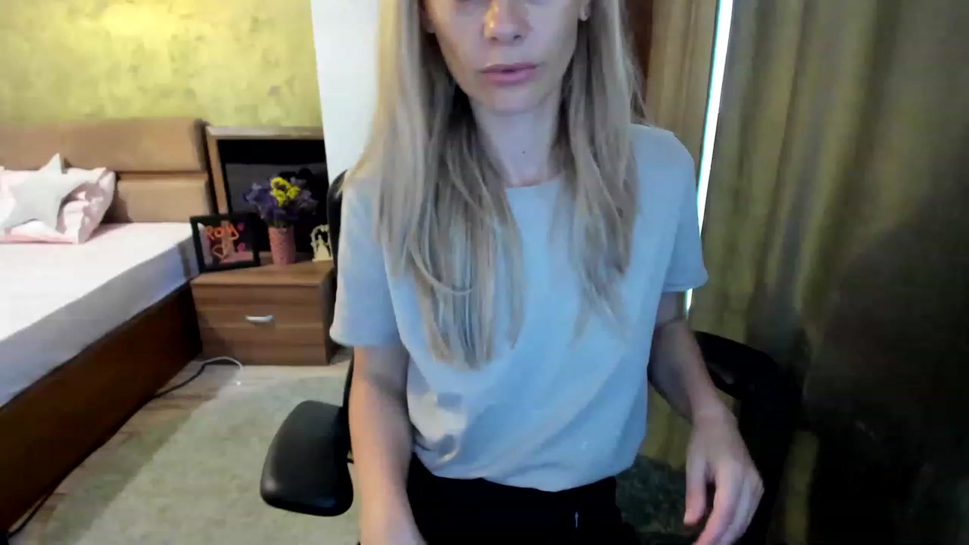 Gallery image thumbnail from DebraPaige's myfreecams stream on, 07/20/2023, 10:11 image 5 of 20