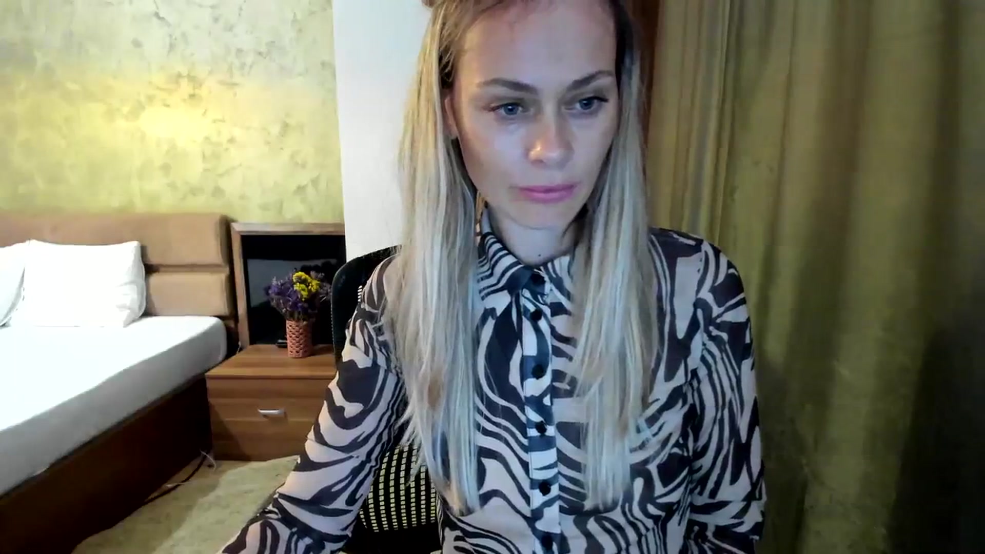 Gallery image thumbnail from DebraPaige's myfreecams stream on, 08/07/2023, 14:22 image 18 of 20