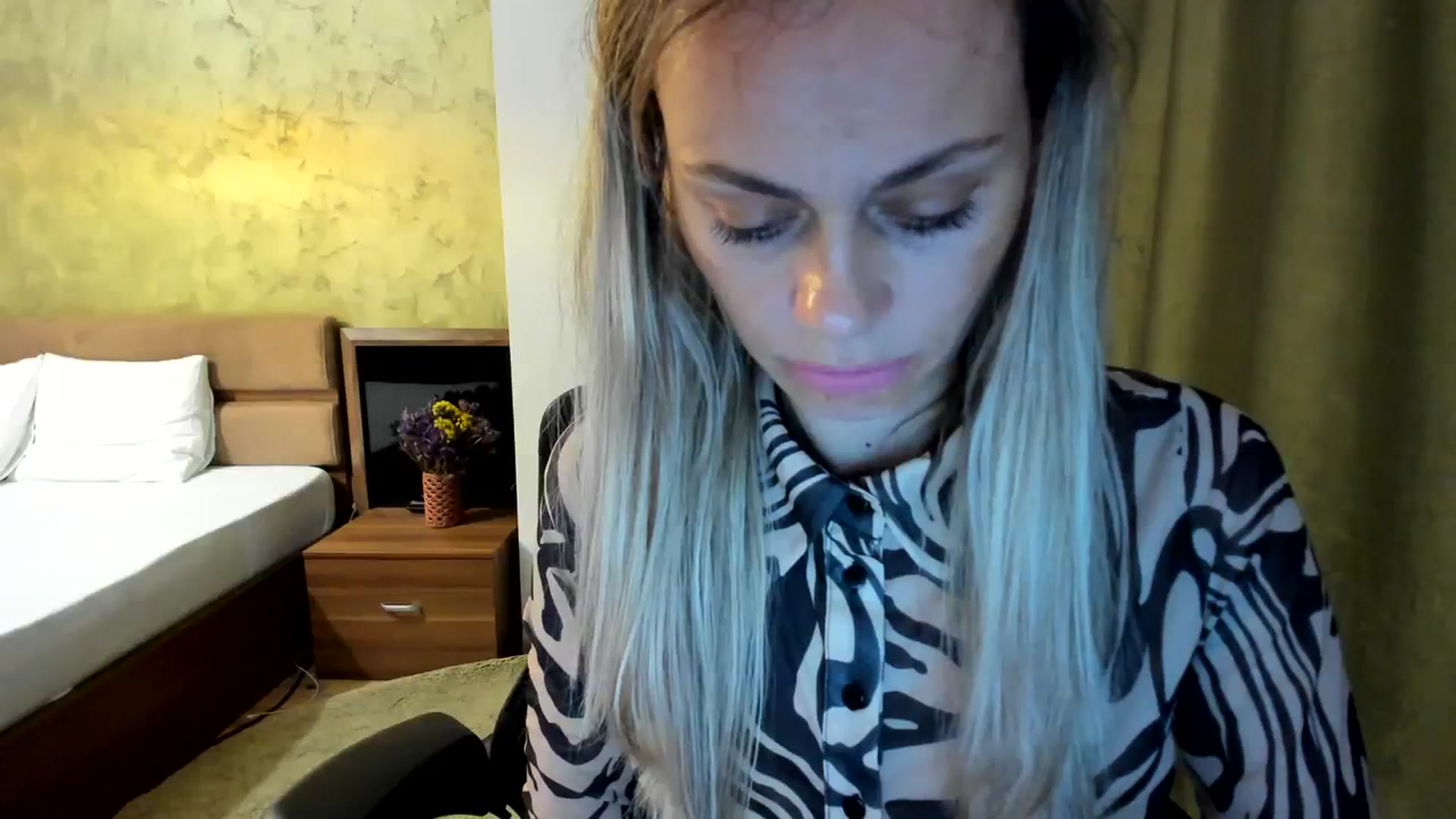 Gallery image thumbnail from DebraPaige's myfreecams stream on, 08/07/2023, 16:27 image 3 of 20