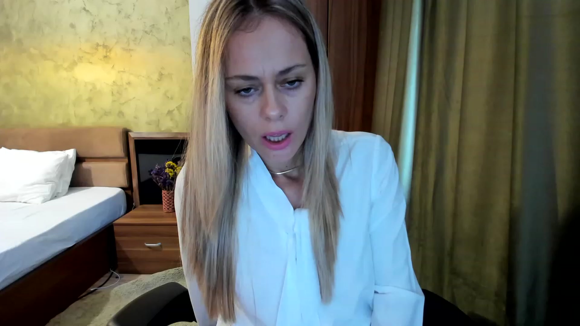 Gallery image thumbnail from DebraPaige's myfreecams stream on, 08/08/2023, 09:42 image 12 of 20