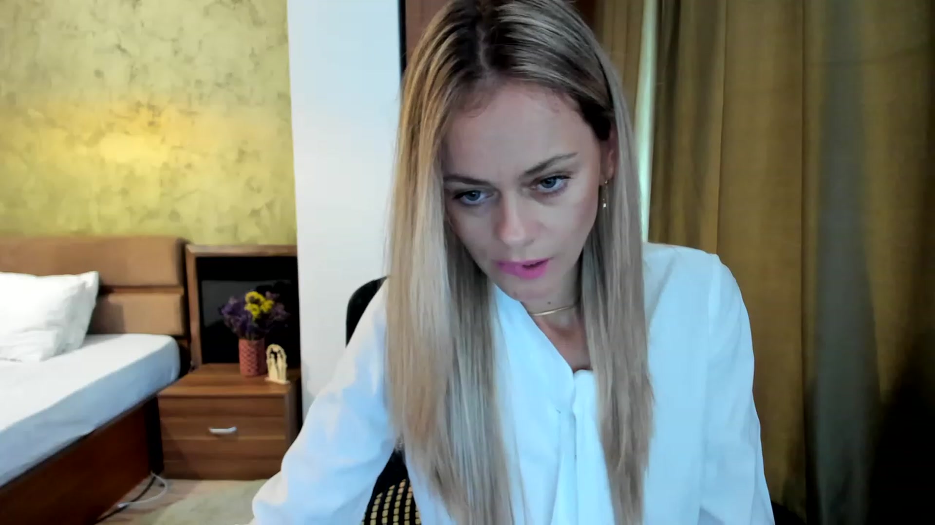 Gallery image thumbnail from DebraPaige's myfreecams stream on, 08/08/2023, 09:42 image 8 of 20