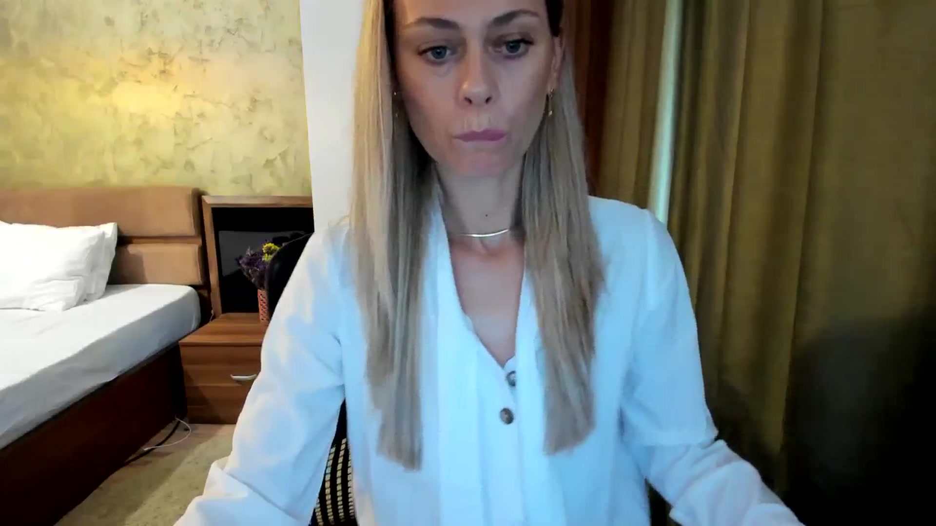 Gallery image thumbnail from DebraPaige's myfreecams stream on, 08/08/2023, 12:27 image 6 of 20